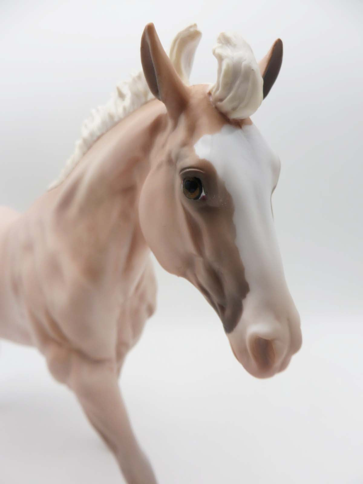 Ocarina OOAK Decorator Running Stock Horse by Jess Hamill SHCF23