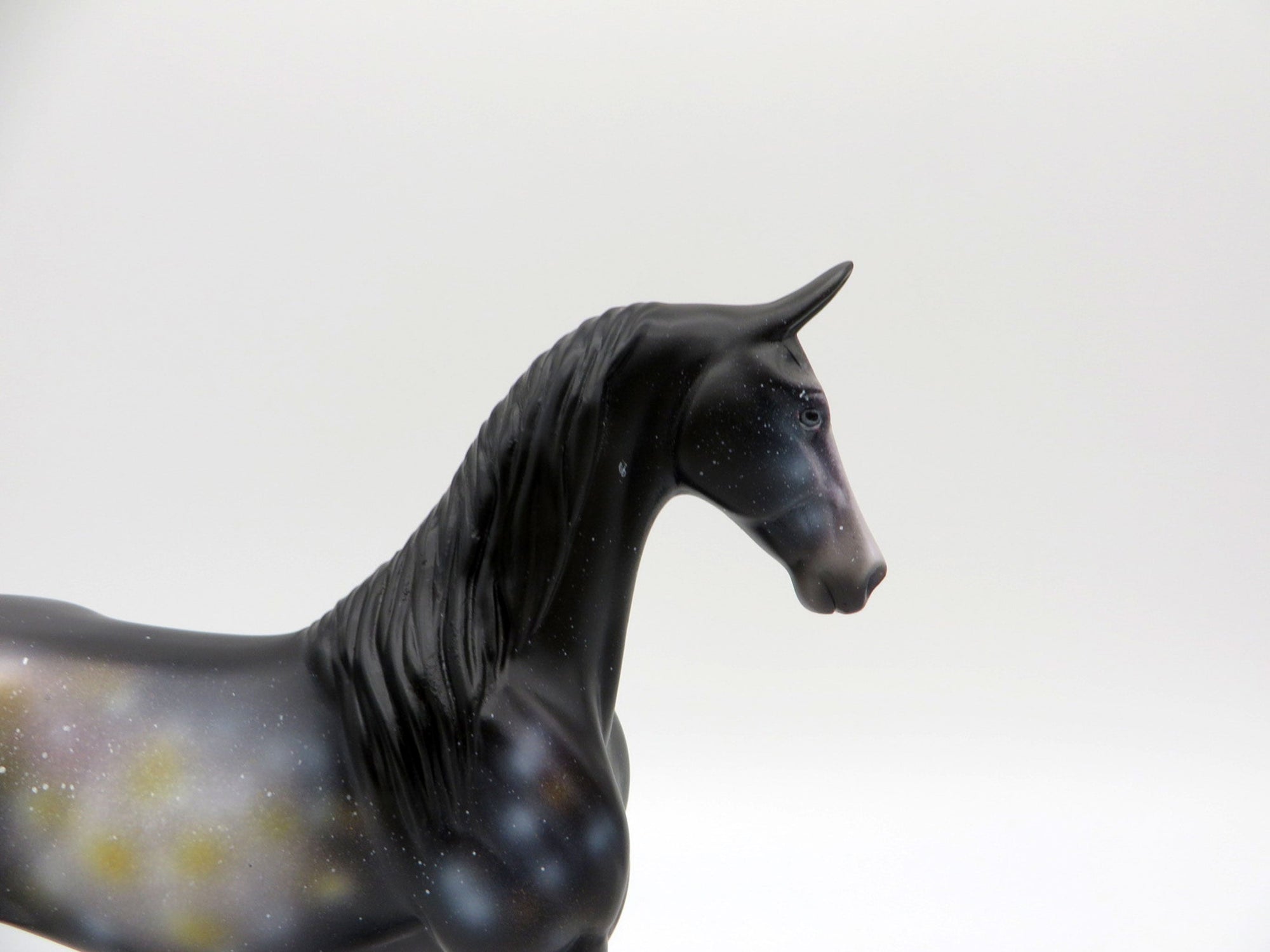 Orbit-LE-5 Standardbred Pebbles Deco Painted by Ellen Robbins 7/30/21