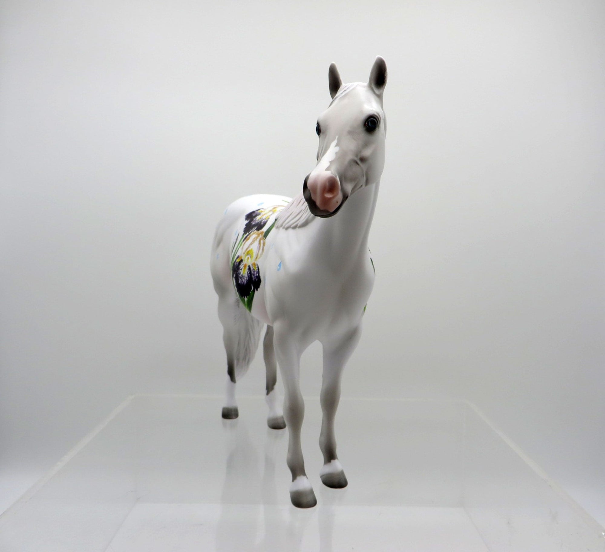 OUI Madame-OOAK Deco ISH By Dawn Quick SHCF 2021