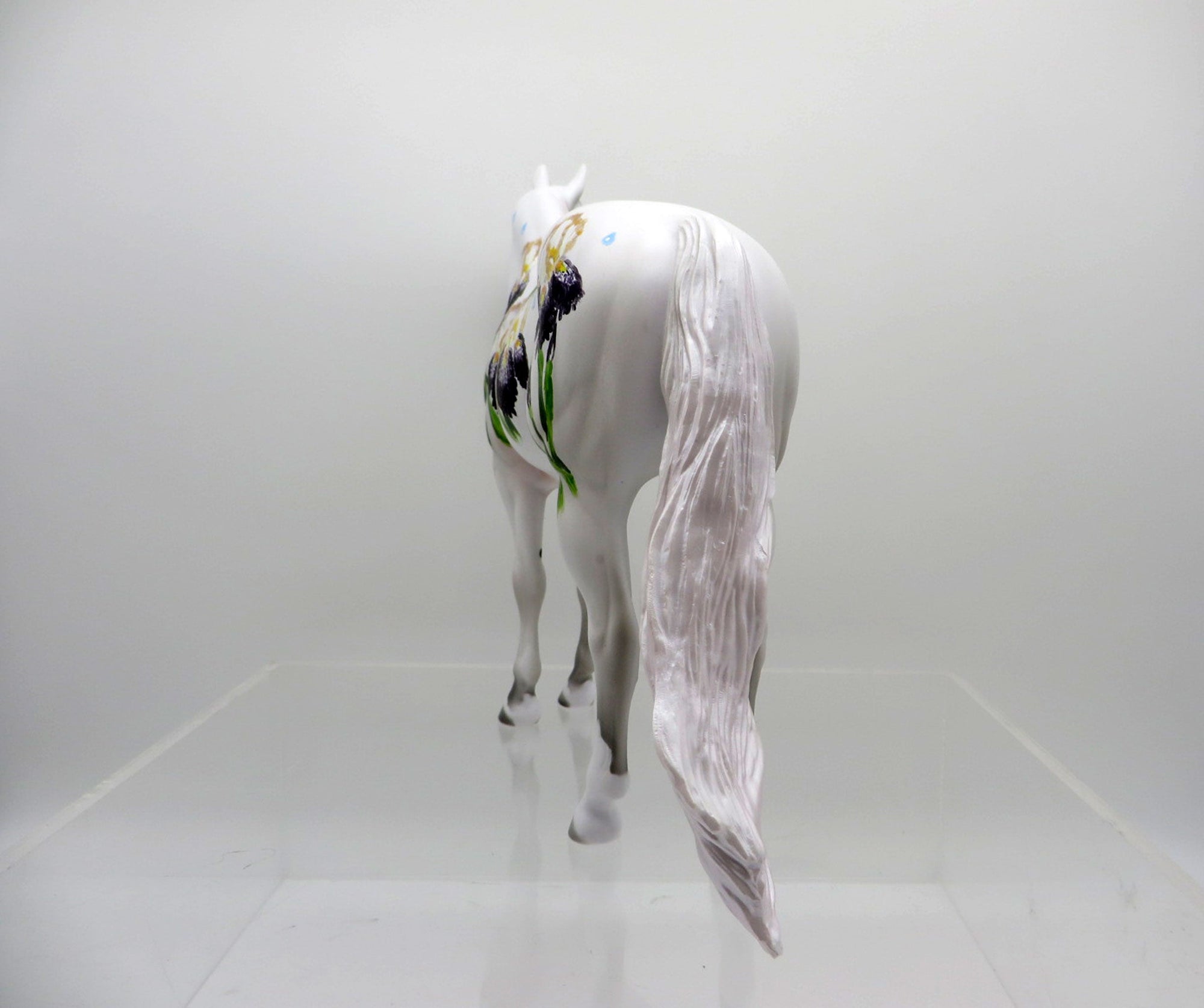 OUI Madame-OOAK Deco ISH By Dawn Quick SHCF 2021