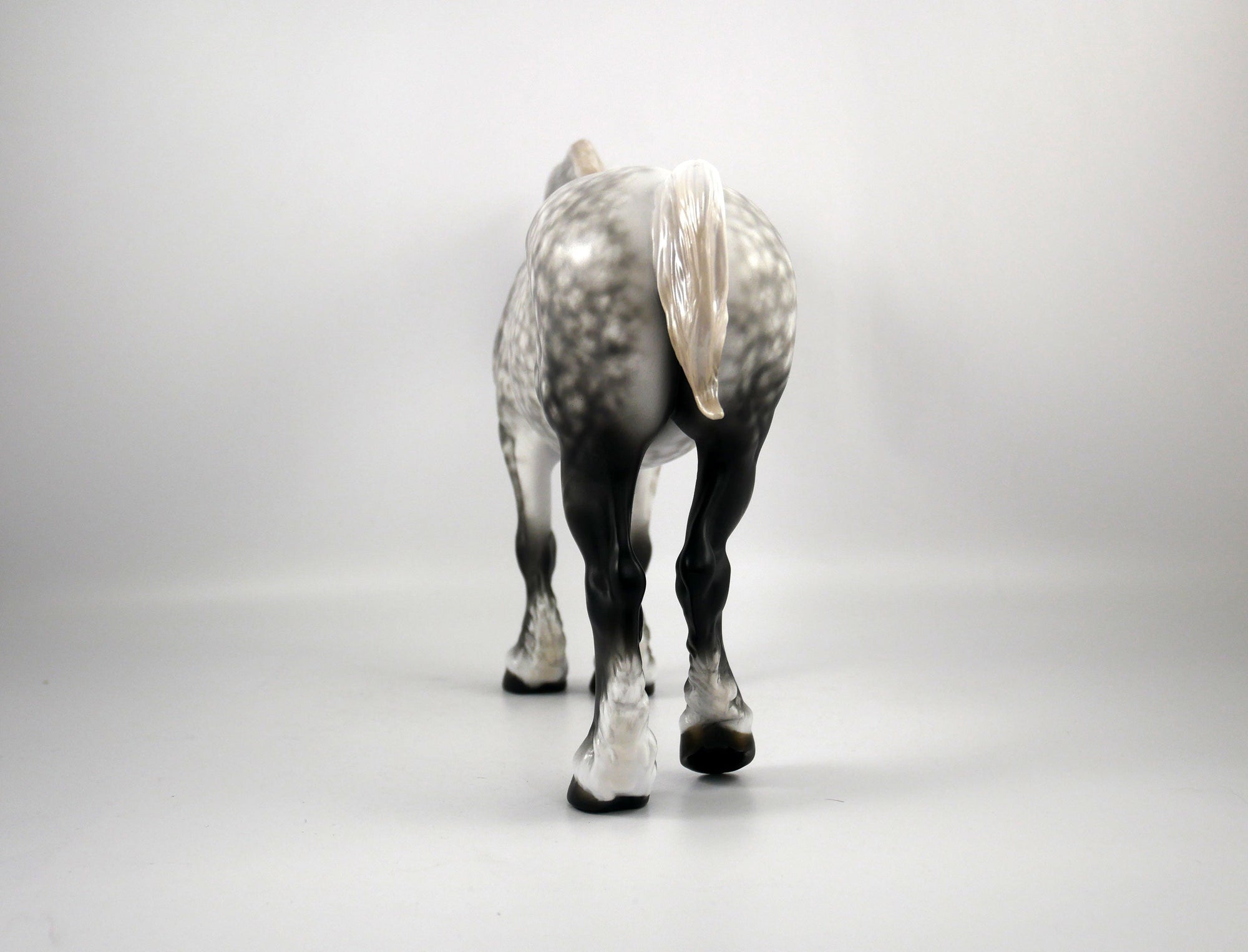 Penelope-Star Dapple Grey Heavy Draft Mare Painted By Sheryl Leisure 1/21