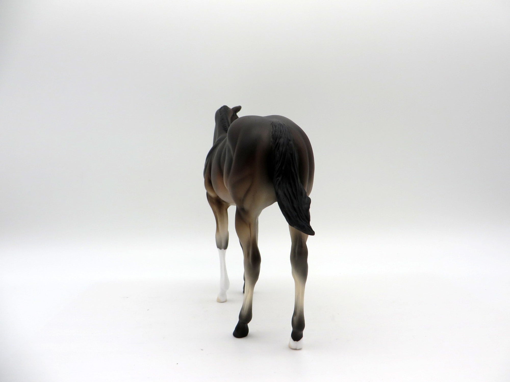 Poet Laureate-LE-5 Baby Bay Weanling Painted By Ellen Robbins EQ 21