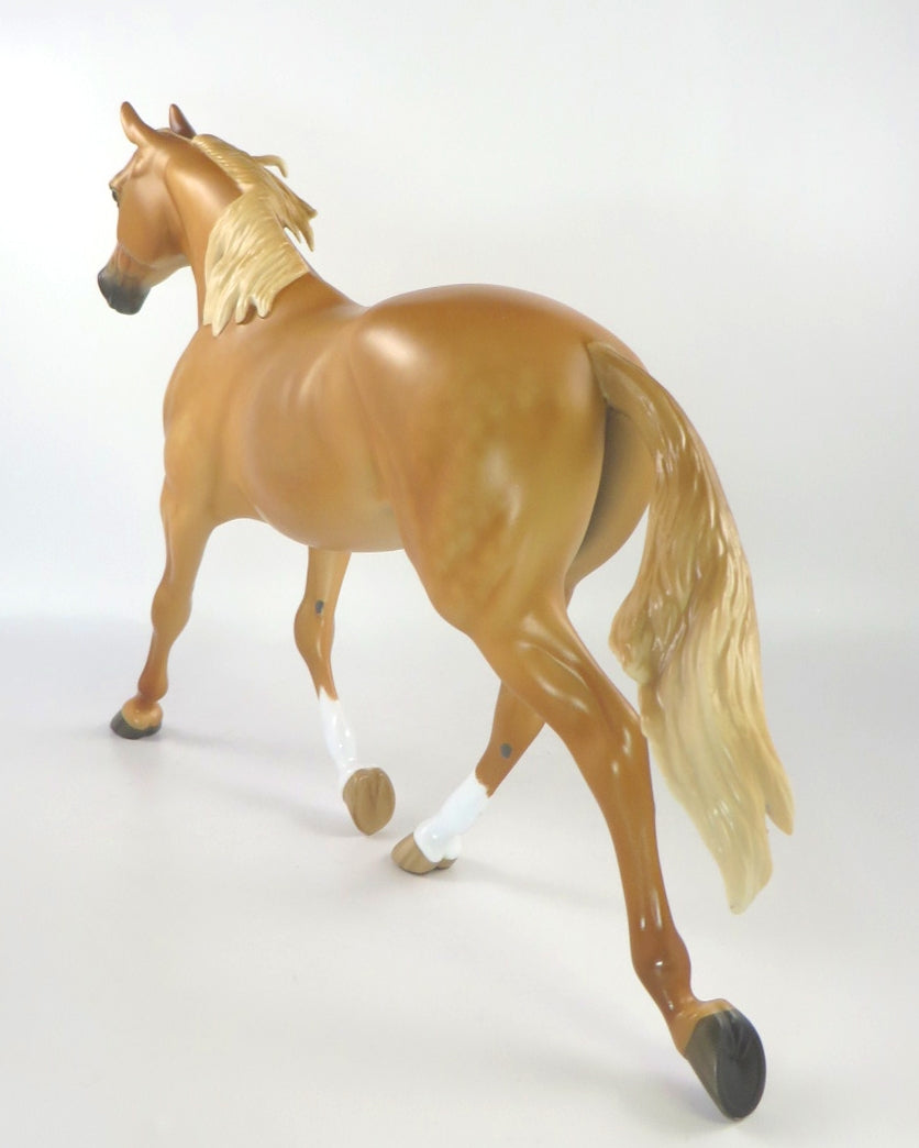 ALTER-OOAK PALE CHESTNUT PALOUSE MODEL HORSE BY SHERYL LEISURE 2/20/20