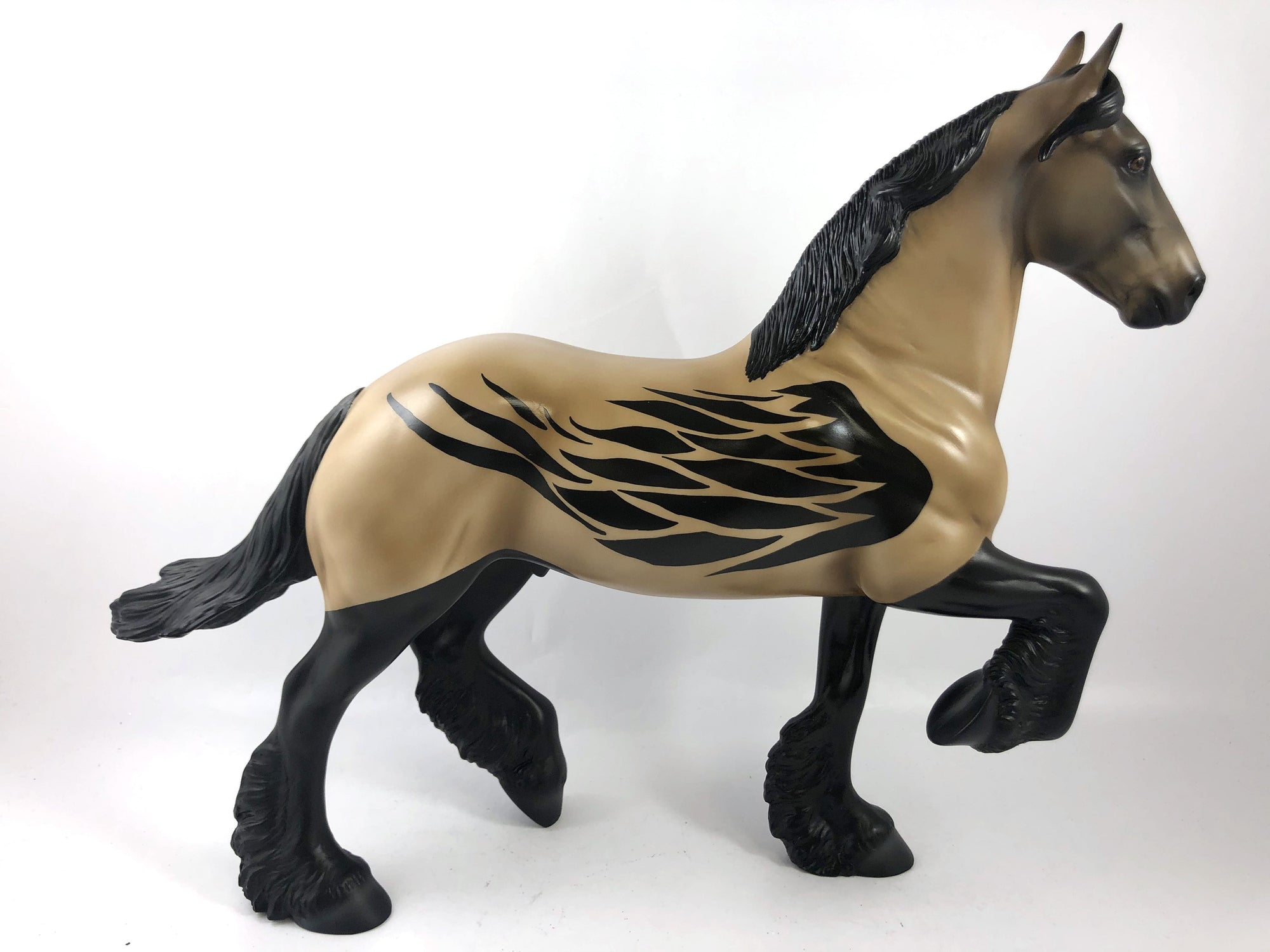 ARCHANGEL -LE-14 BAY CLIPPED WITH WINGS TROTTING DRAFTER BY AUDREY DIXON 1/10/20