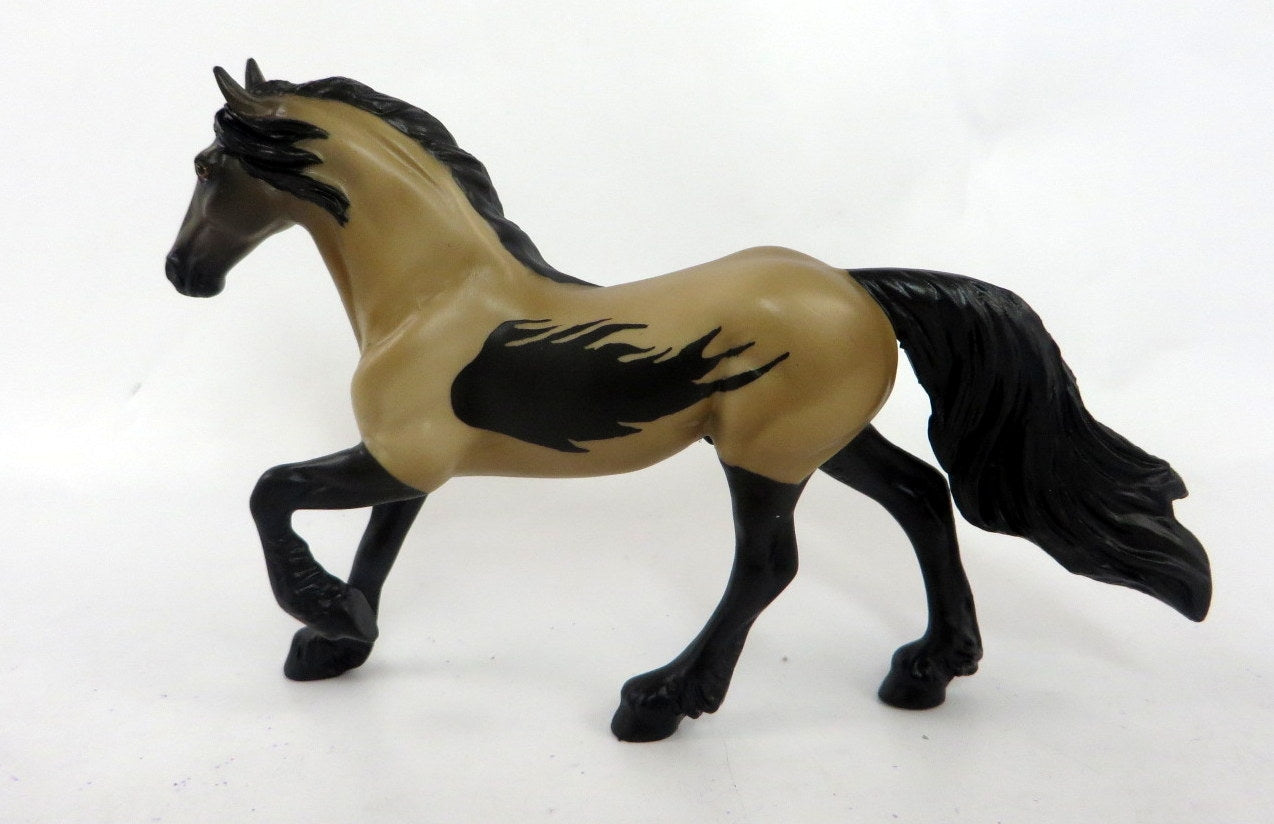 ARCHANGEL MINI ME-LE-15 BUCKSKIN CUSTOM FRESIAN CHIP 1/9/20