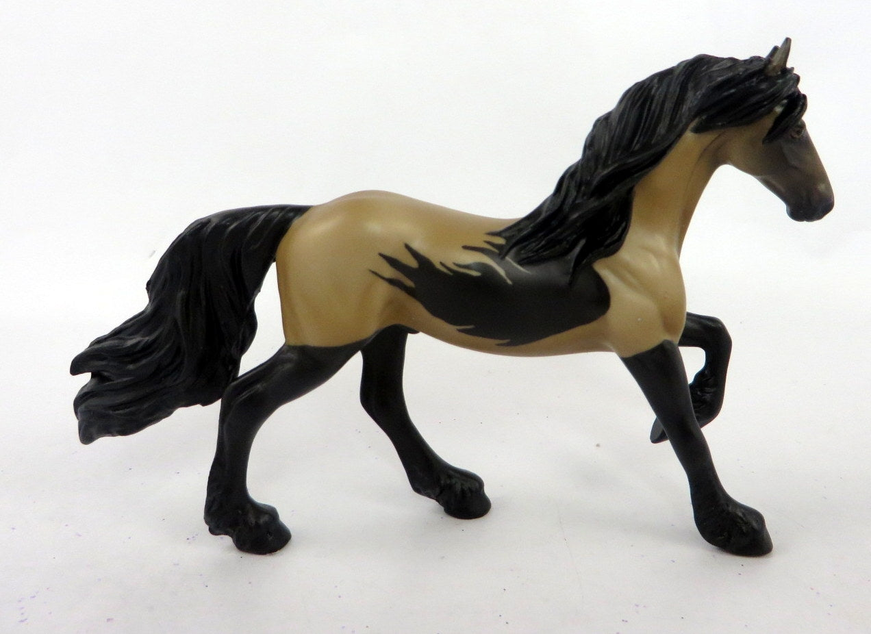 ARCHANGEL MINI ME-LE-15 BUCKSKIN CUSTOM FRESIAN CHIP 1/9/20