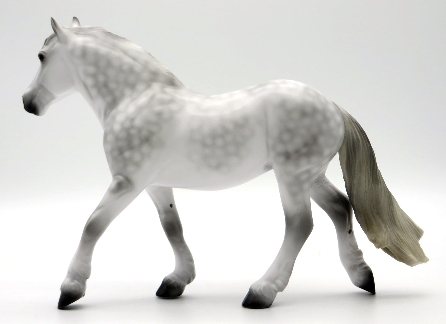 Mini Banshee - Dapple Gray Pebbles Draft - MM 2021