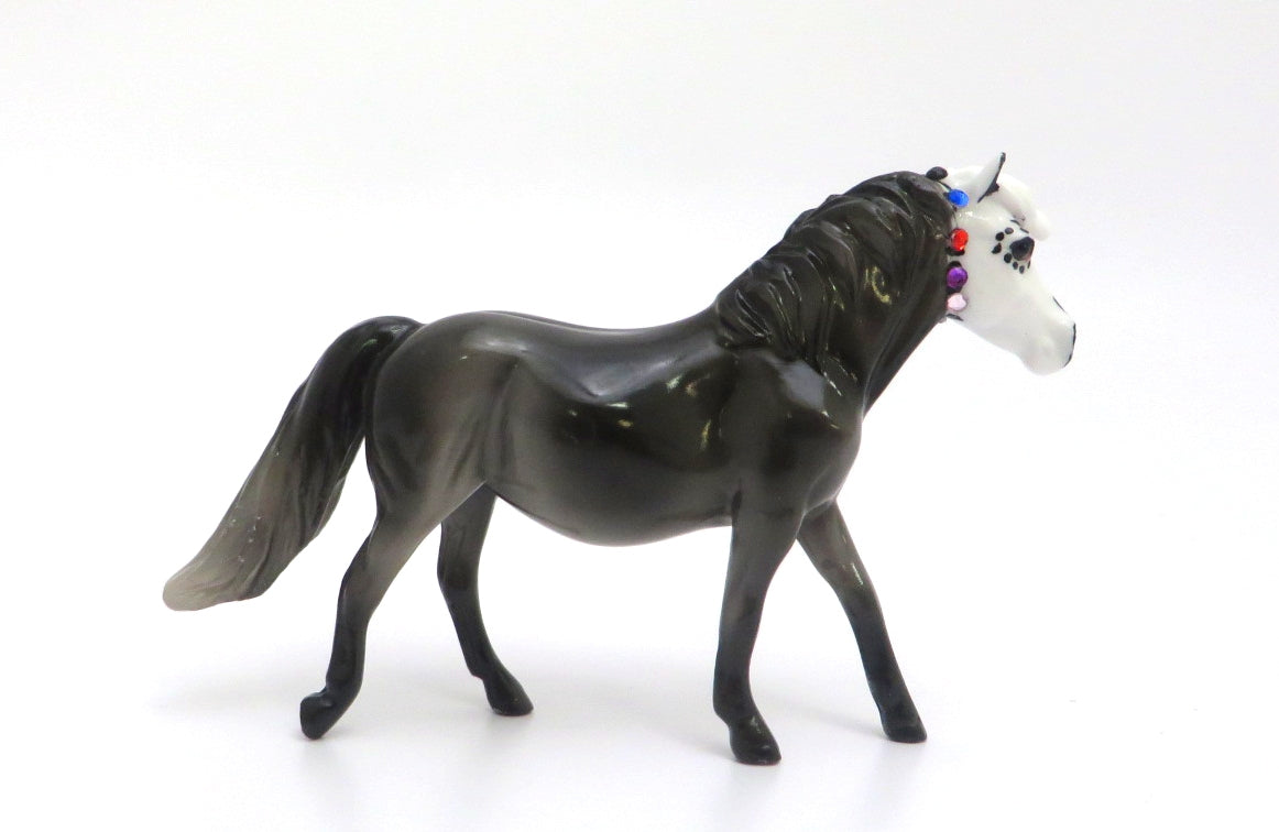 CARMEN-OOAK PONY DECORATOR SUGAR SKULL CHIP BY DAWN QUICK EA20