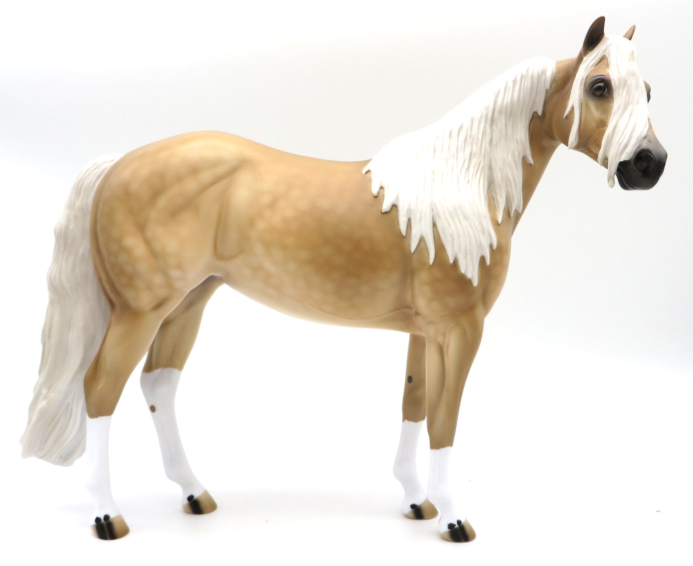 Cebu-OOAK Palomino ISH painted by Kayla 12/2/21