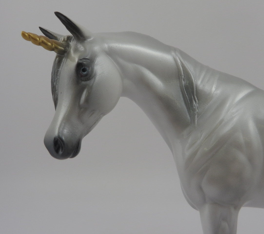 CHINA GLAZE-OOAK GREY DECORATOR PEBBLES BY AUDREY DIXON EQ 2020