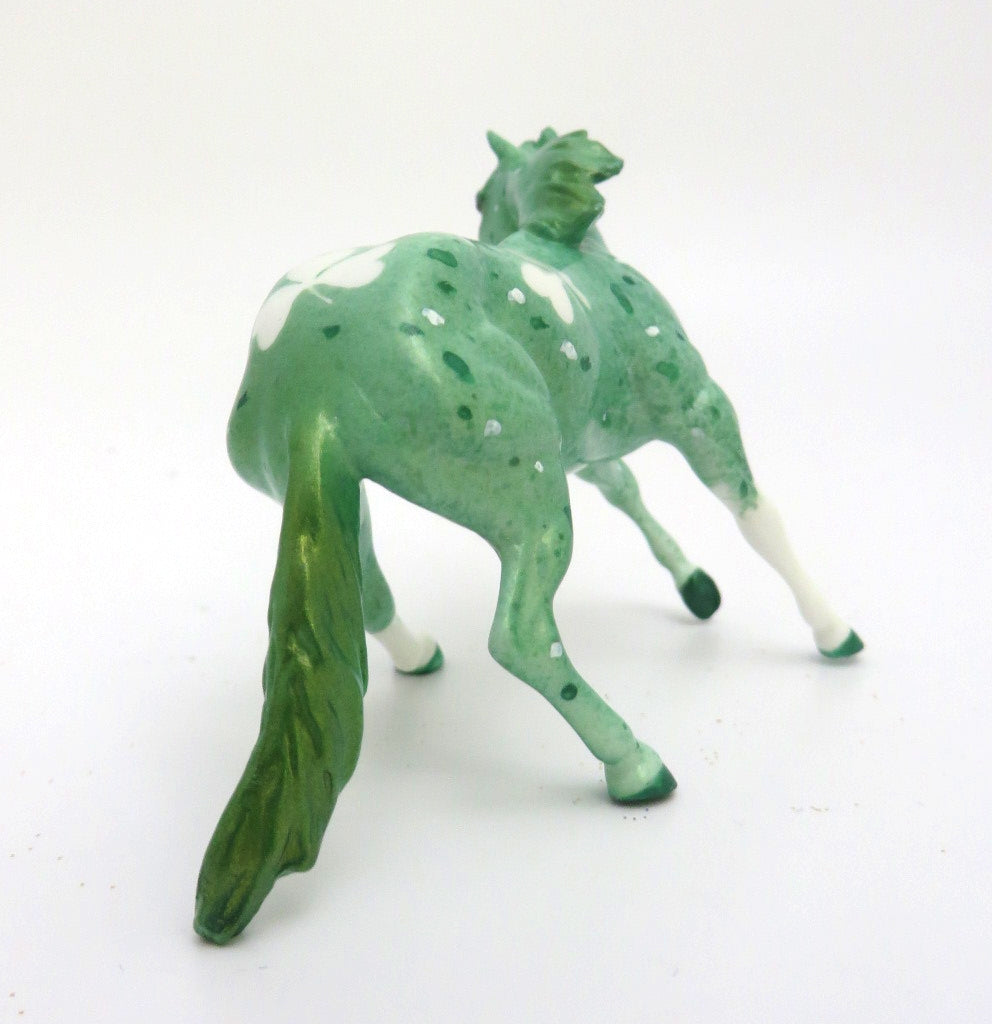 CLOVER FIELD - OOAK ST. PATRICKS DAY DECO MINT GREEN WITH SPECKLES CUTTER CHIP BY JAS FANNING 3/9/20