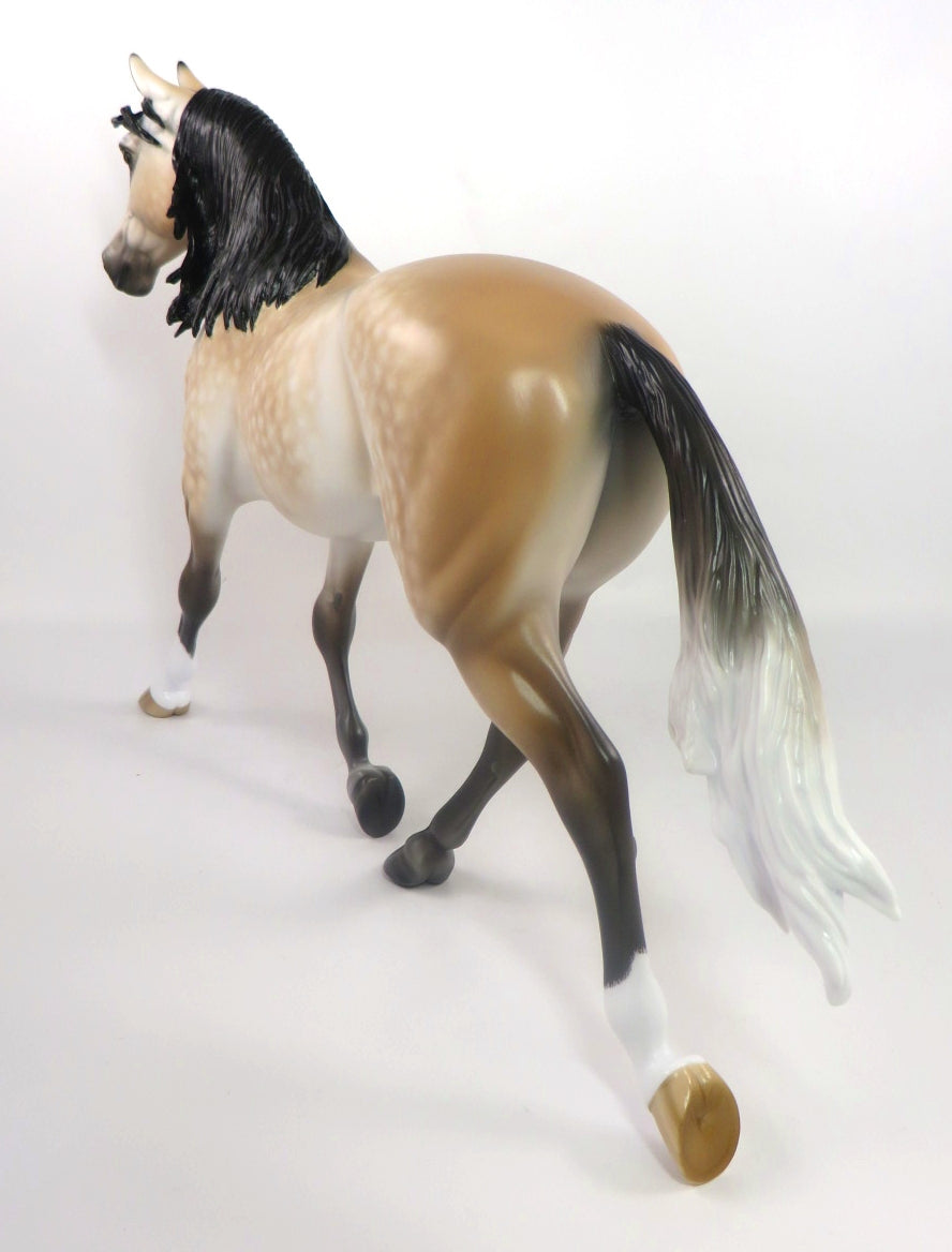 COLLEEN-OOAK STAR DAPPLE PALE PALOUSE MODEL HORSE BY SHERYL LEISURE SB20