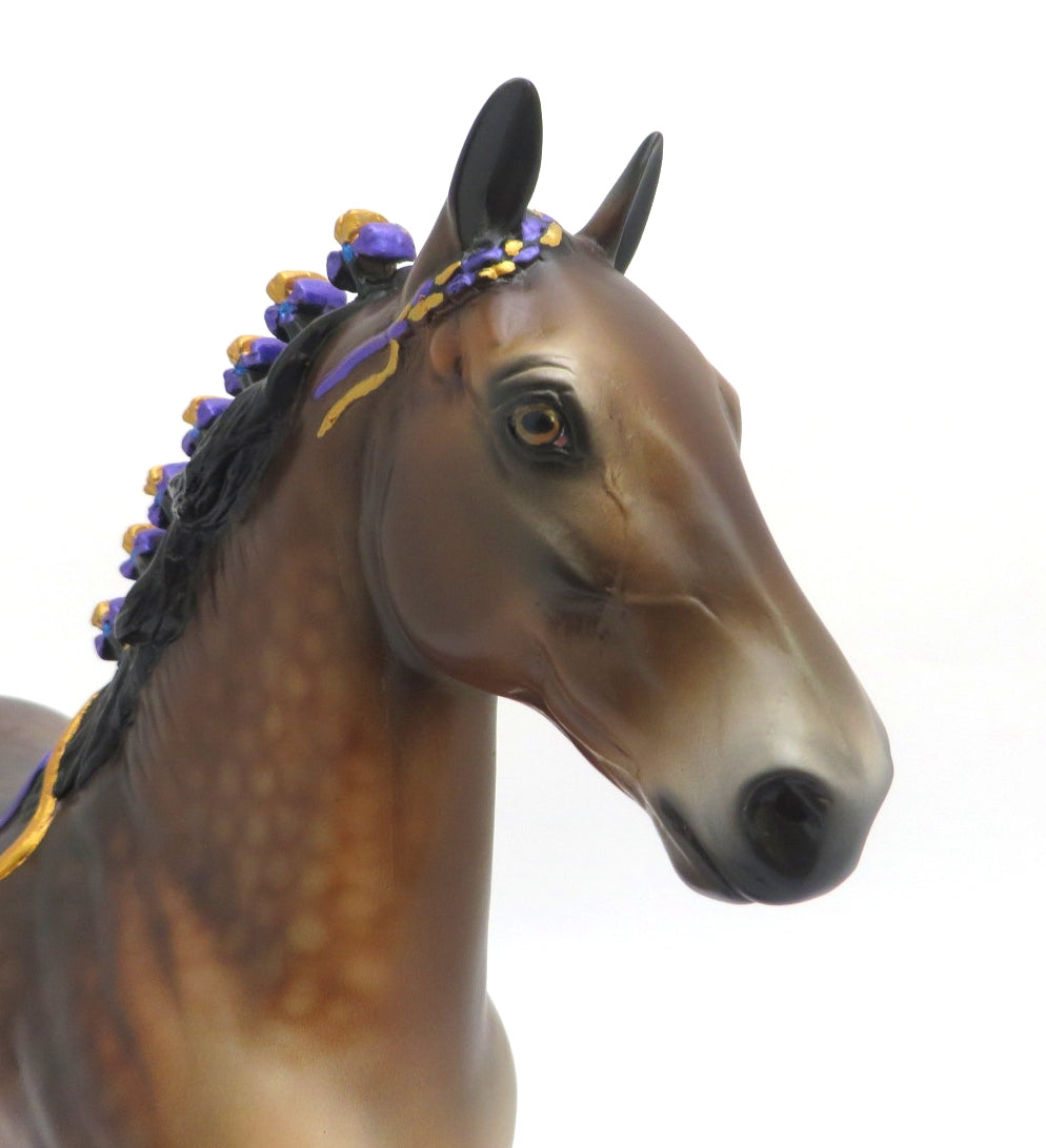 DIBBLE-OOAK DAPPLE BAY TROTTING DRAFTER MODEL HORSE BY AUDREY DIXON 2/28/20