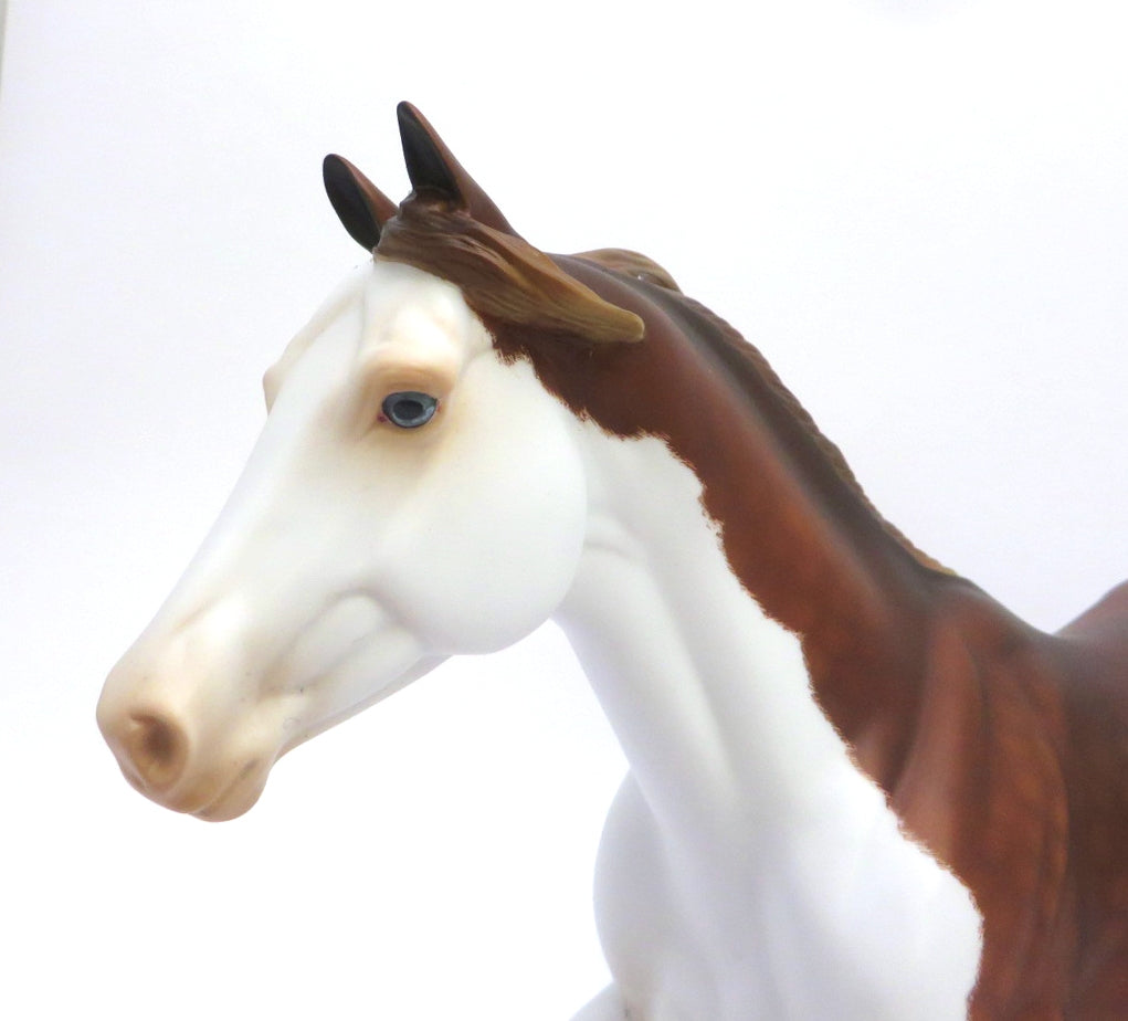 EL DORADO-OOAK ETCHED DAPPLE CHESTNUT PAINT MODEL HORSE 2/27/20