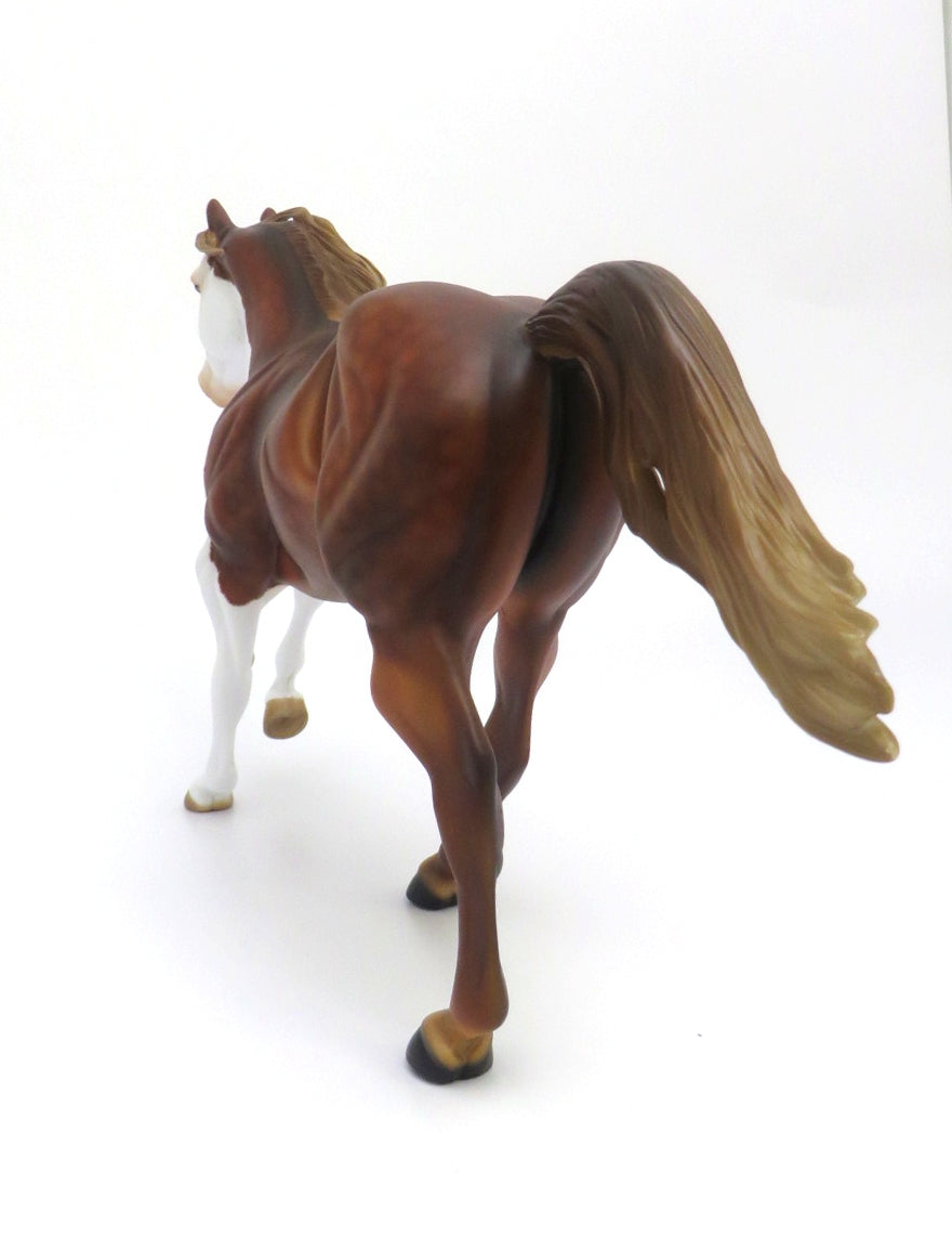 EL DORADO-OOAK ETCHED DAPPLE CHESTNUT PAINT MODEL HORSE 2/27/20