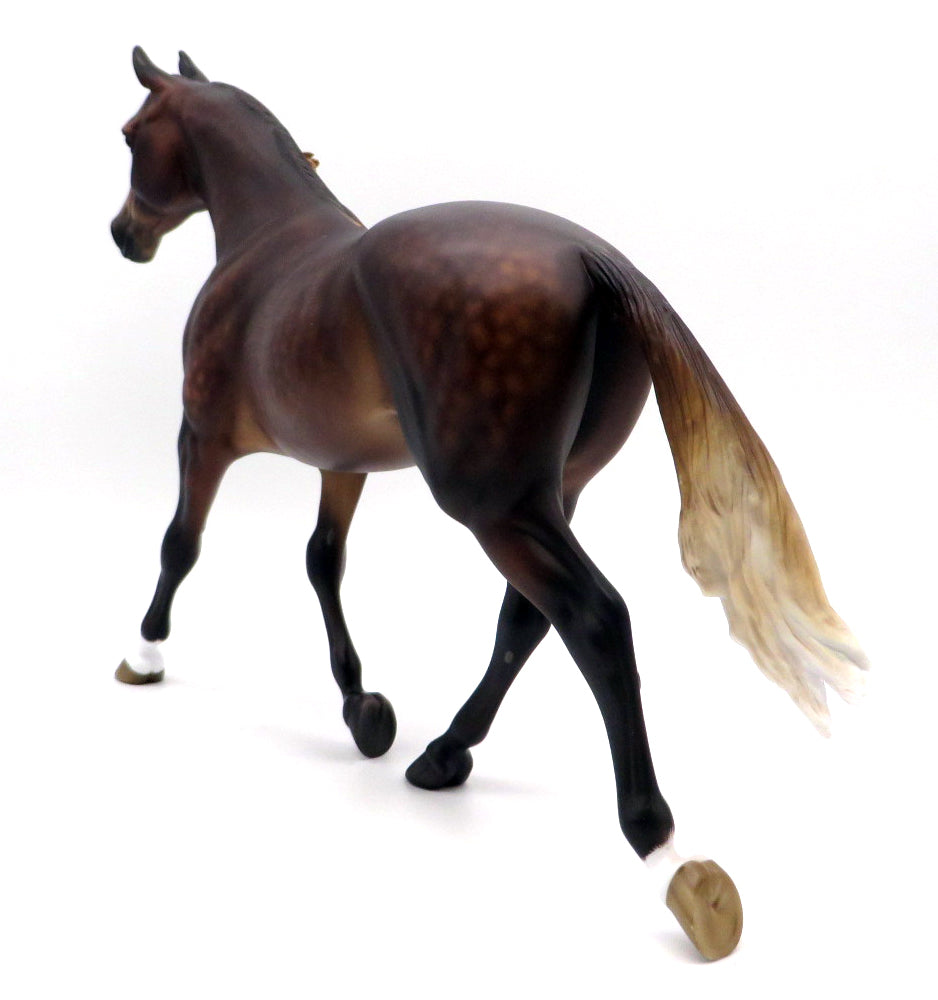 FLIP FLOP FLY-OOAK DAPPLE CHESTNUT PALOUSE BY SHERYL LEISURE 1/17/21