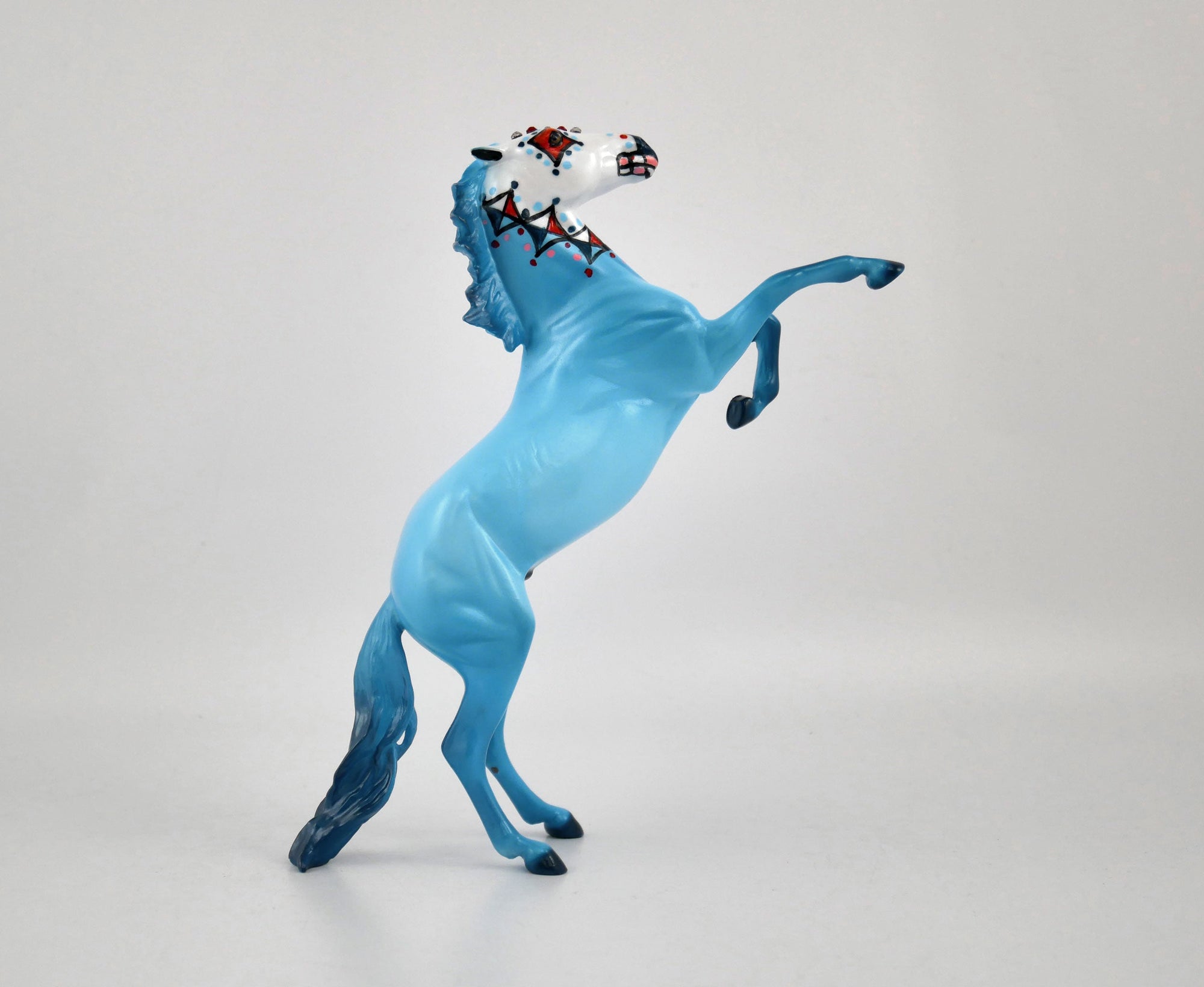 GALO-OOAK BLUE DECORATOR SUGAR SKULL REARING PEBBLE BY DAWN QUICK MM20