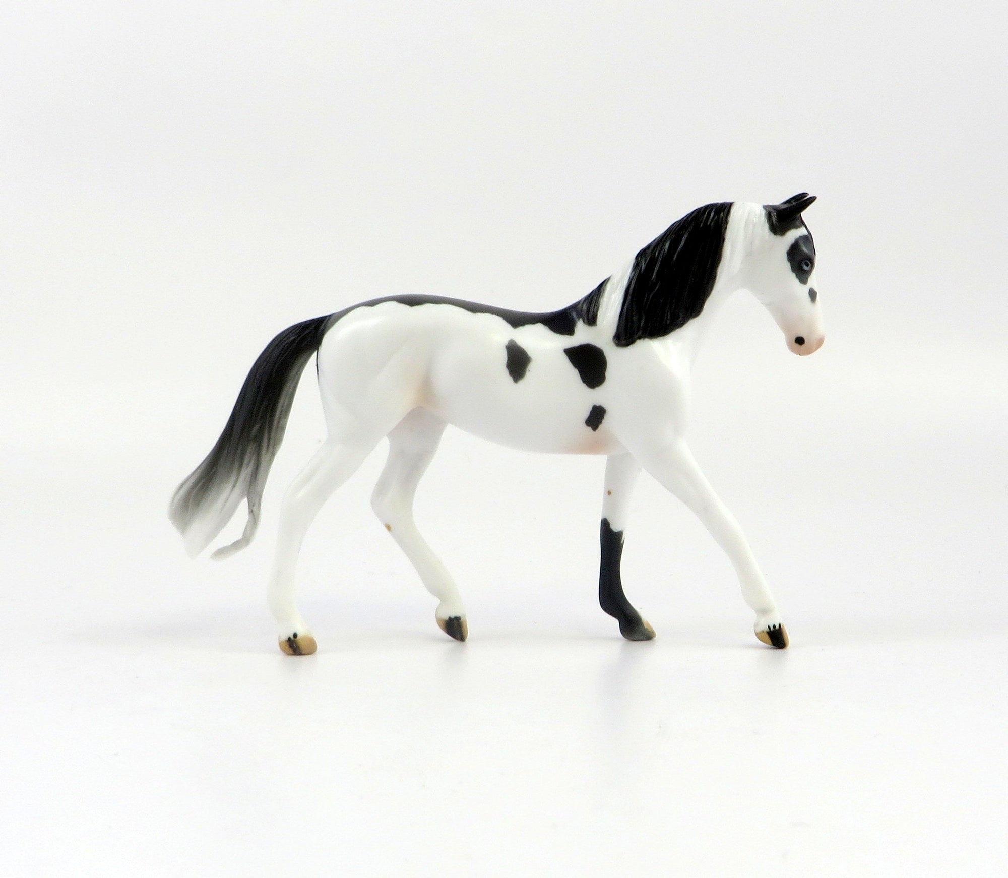 MORGANA MINI ME-LE-10 BLACK OVERO WARMBLOOD CHIP MODEL HORSE EQ 19