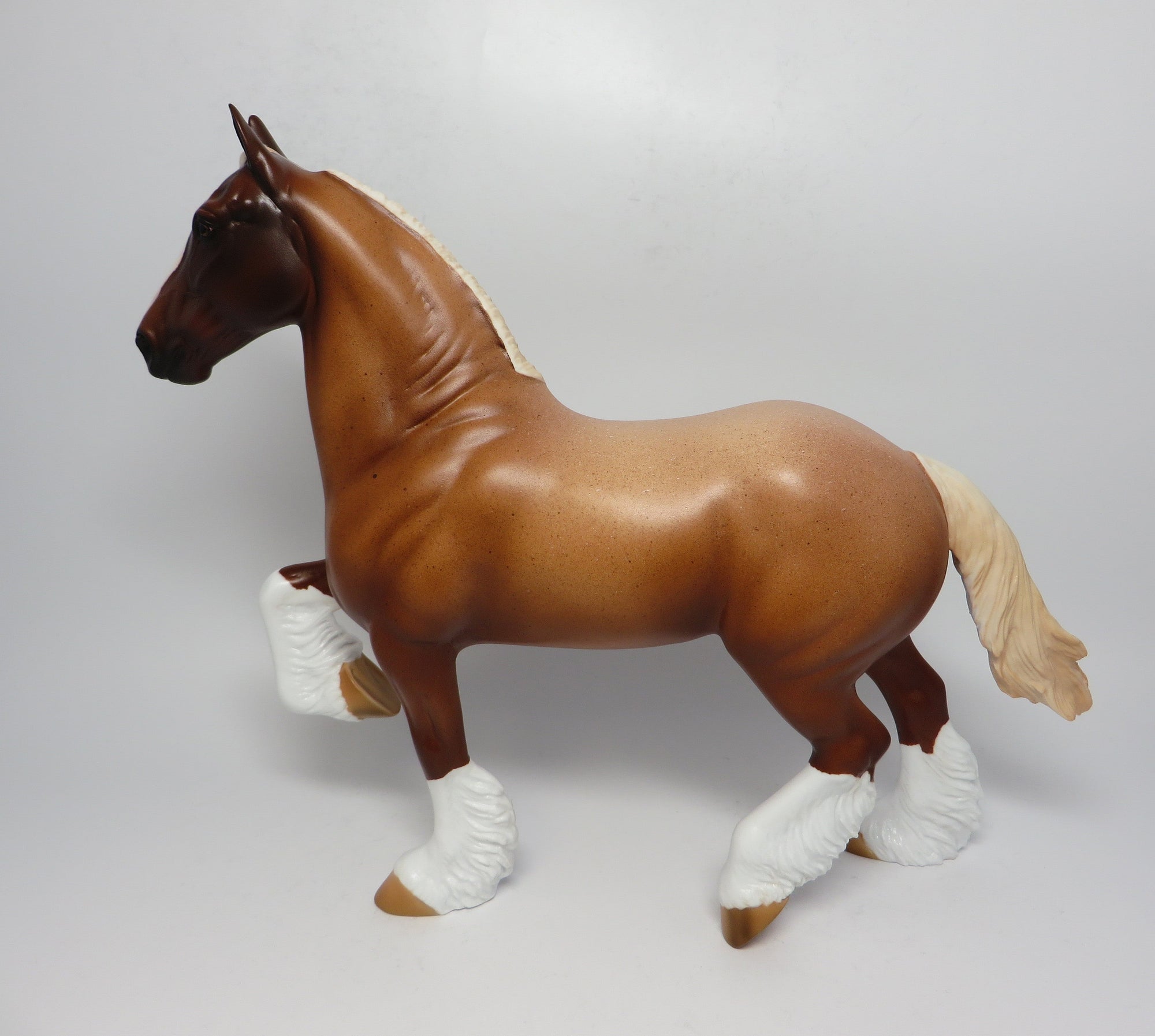 GERONIMO - OOAK STRAWBERRY ROAN TROTTING DRAFTER MODEL HORSE -- 4/12/17