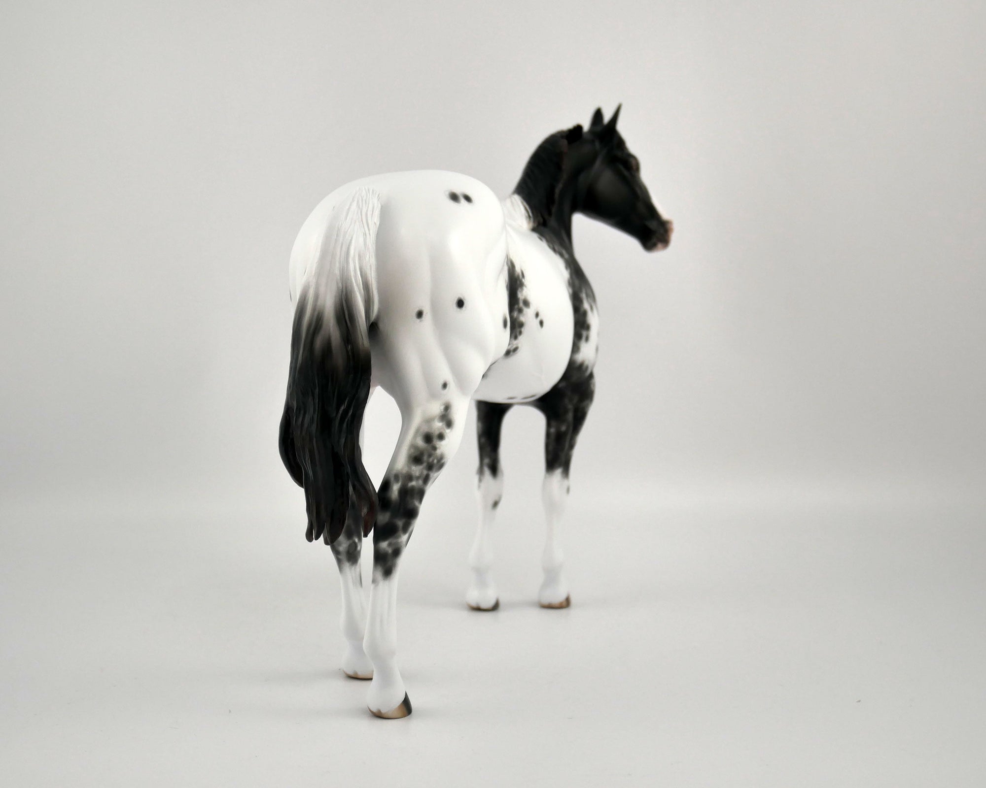 HINTO -OOAK BLACK APPY ISH BY SHERYL LEISURE MM20