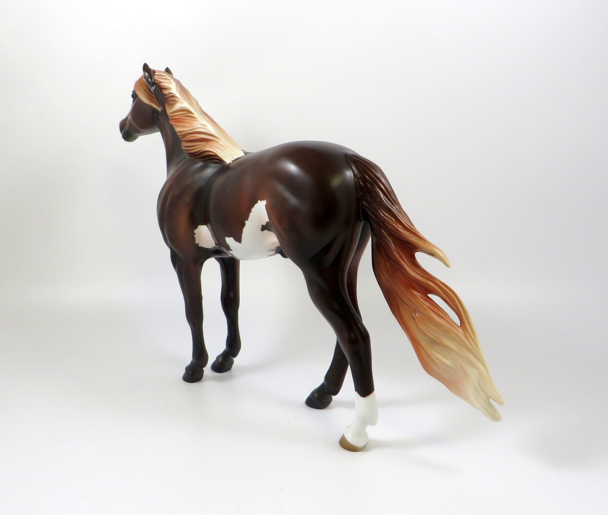 THINK OF IT-OOAK DARK CHESTNUT PAINT SPANISH MUSTANG MODEL HORSE 8/6/19