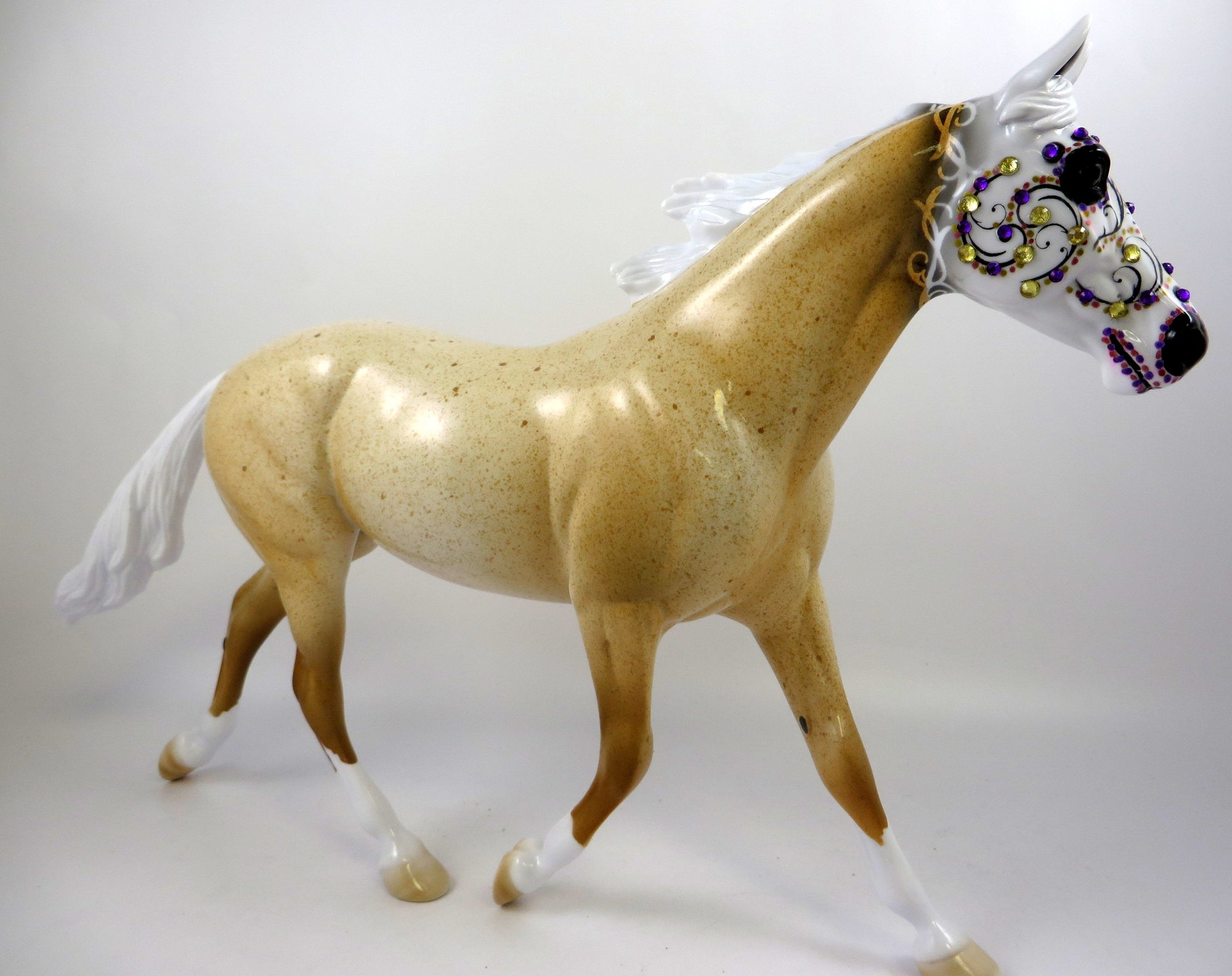 LADY AMOVA-OOAK PALOUSE SUGAR SKULL DECORATOR BY DAWN QUICK 8/23/19