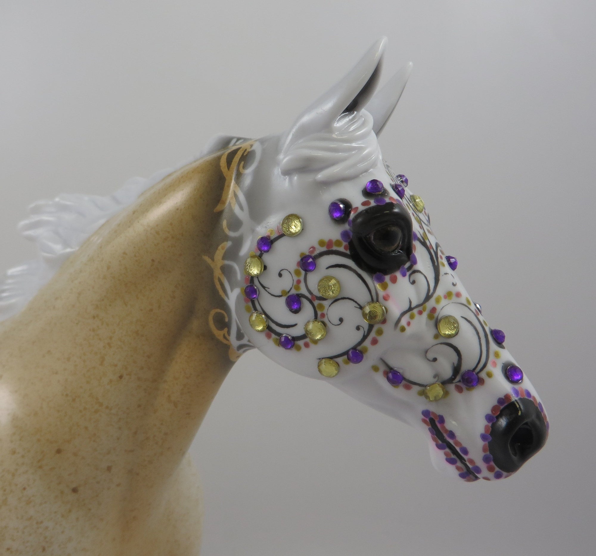 LADY AMOVA-OOAK PALOUSE SUGAR SKULL DECORATOR BY DAWN QUICK 8/23/19