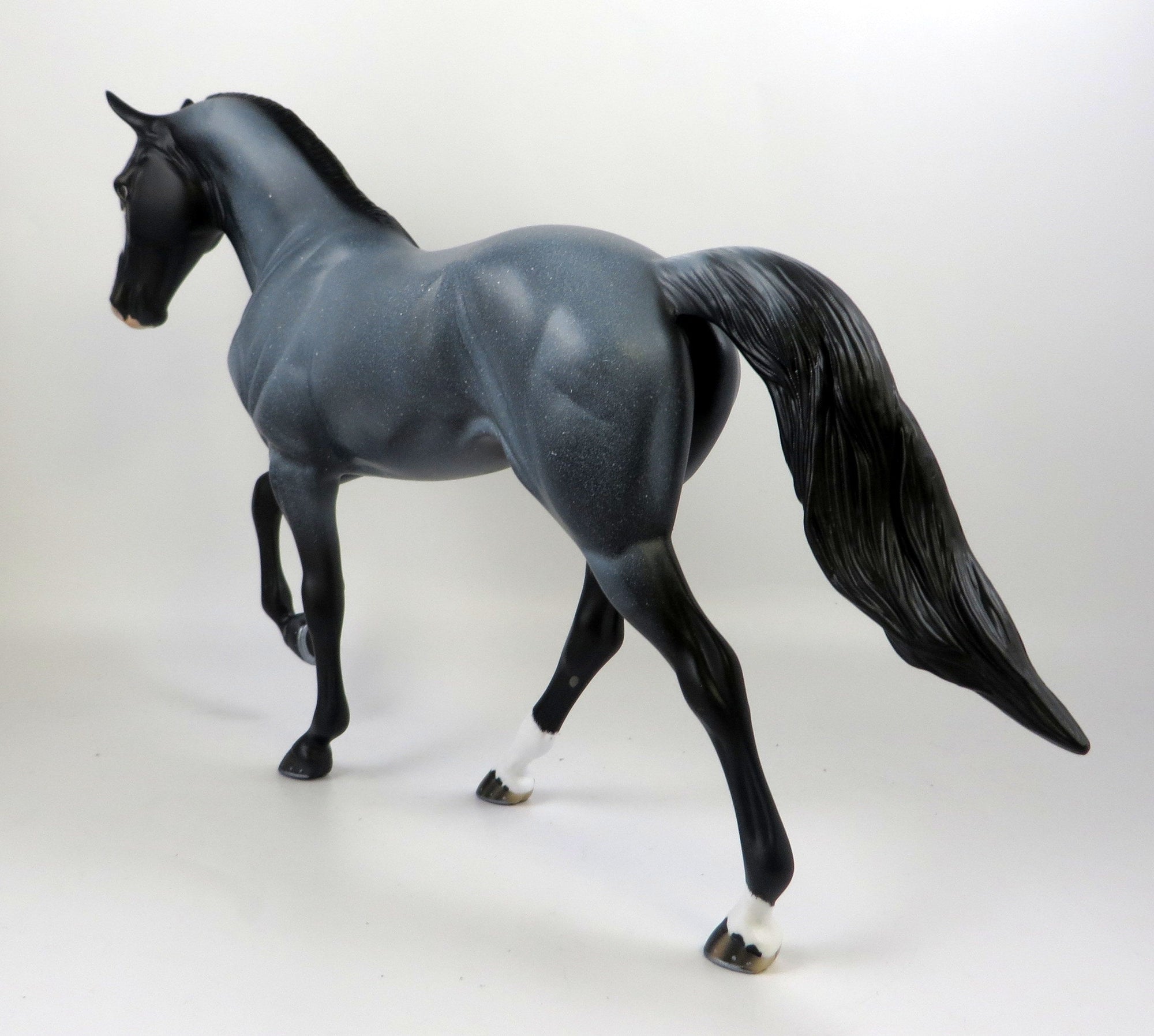 WHIPPET -OOAK BLUE ROAN TWH MODEL HORSE BY AUDREY DIXON 8/27/19
