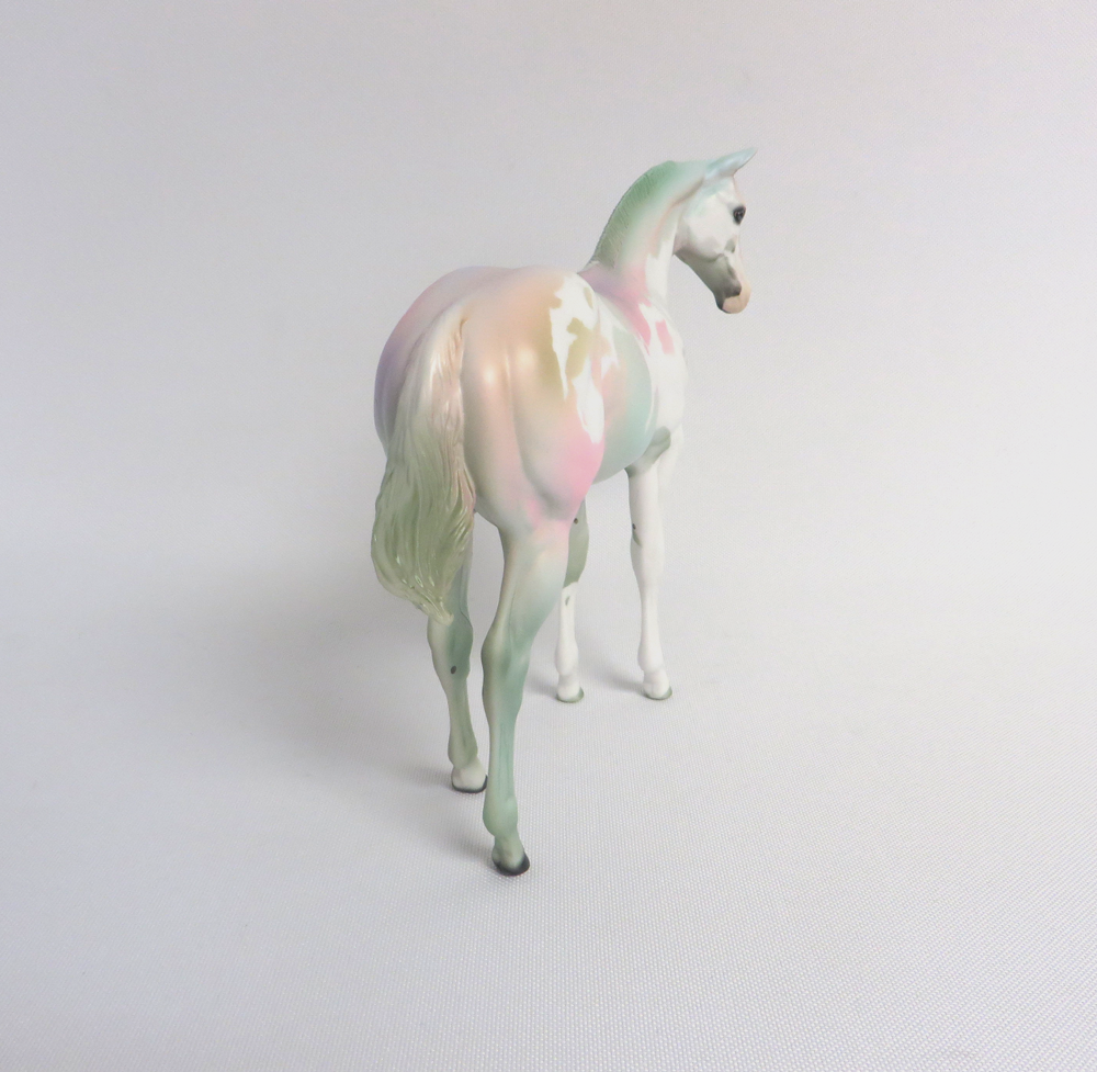 APRIL -- OOAK SPRING DECORATOR BY DAWN QUICK 4-3-19