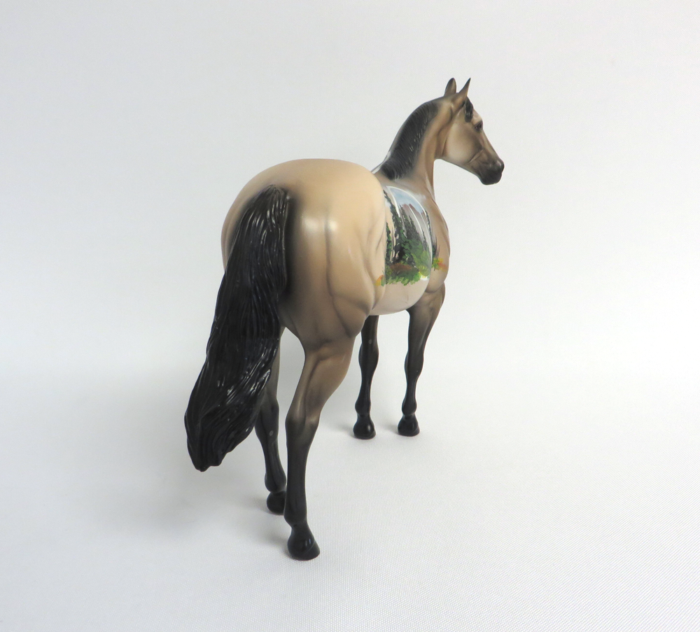 COPPER FALLS-OOAK DECORATOR ISH MODEL HORSE MW 19