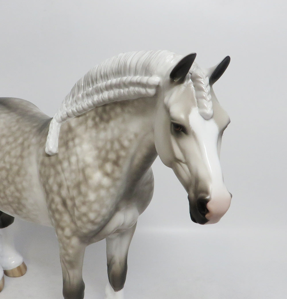 TOUCH MY SOUL-OOAK STAR DAPPLE GREY HEAVY DRAFT MARE BY SHERYL LEISURE 9/7/18