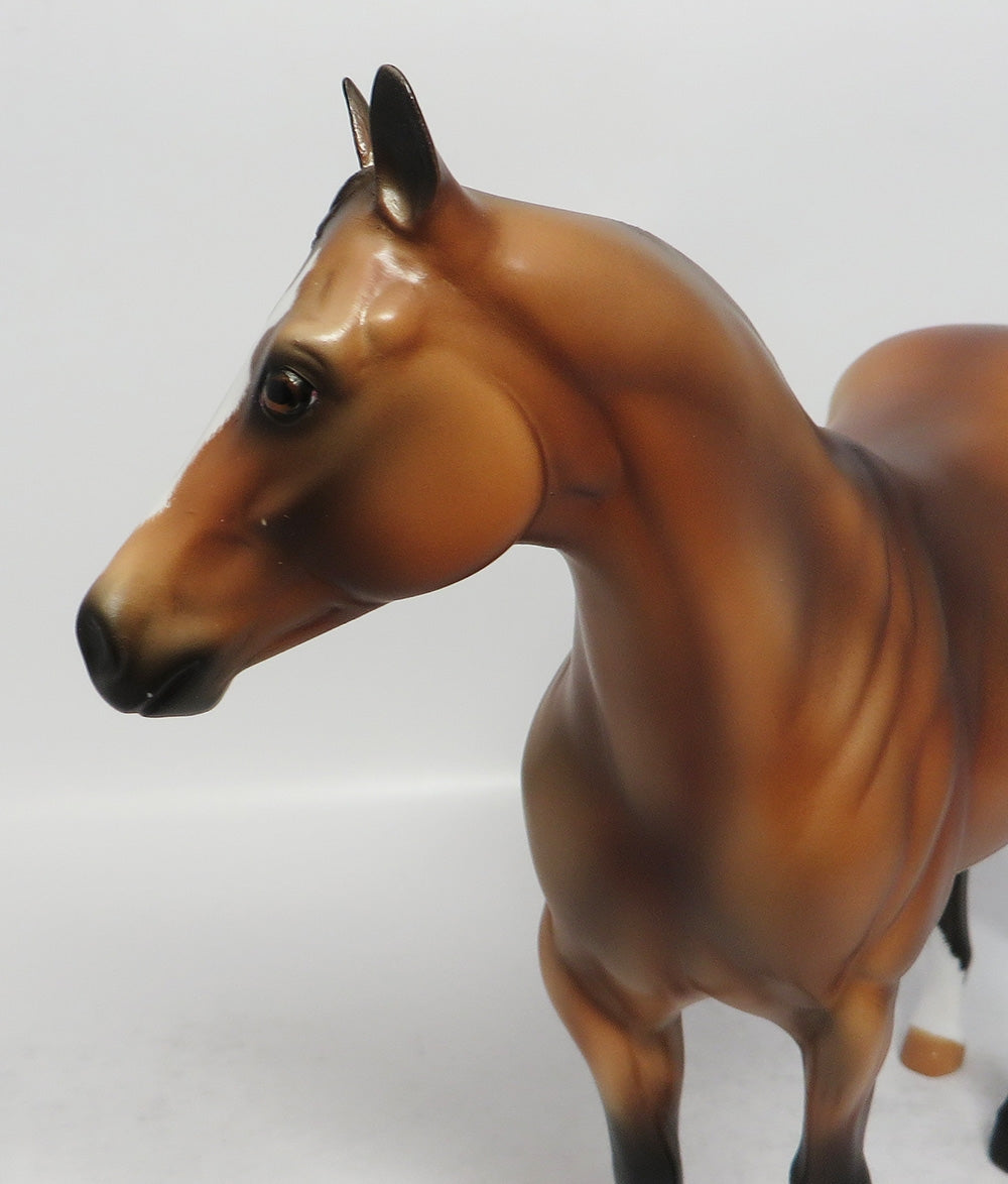 NO SHOW - OOAK BAY ISH MODEL HORSE