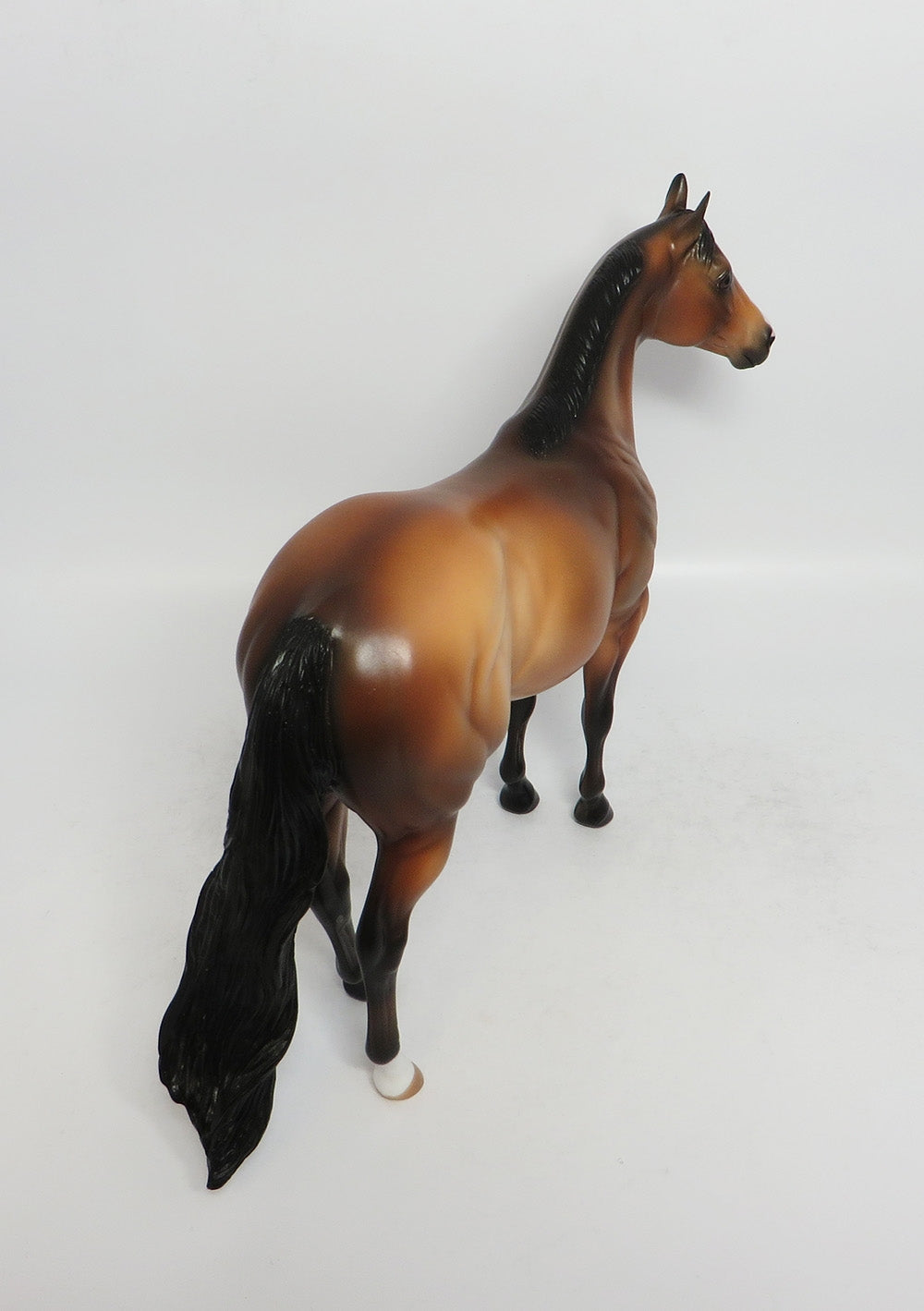 NO SHOW - OOAK BAY ISH MODEL HORSE