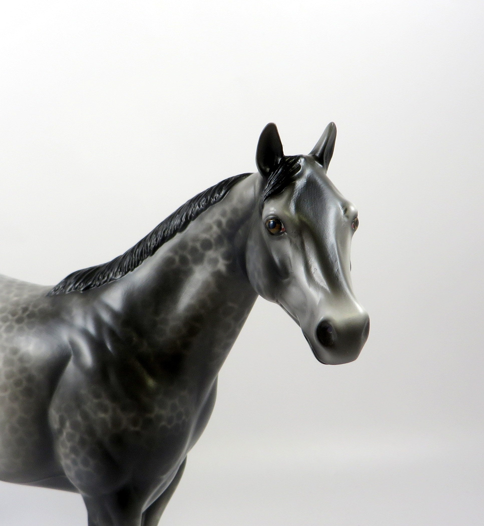 DREAM MIST-OOAK REVERSED DAPPLED DARK GREY ISH MODEL HORSE 7/22