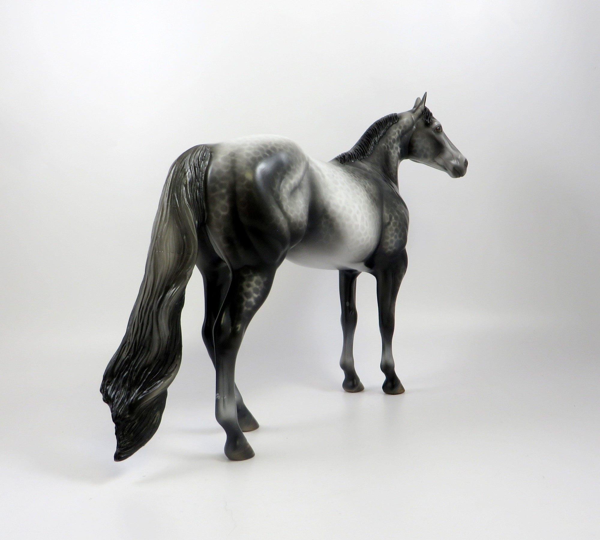 DREAM MIST-OOAK REVERSED DAPPLED DARK GREY ISH MODEL HORSE 7/22