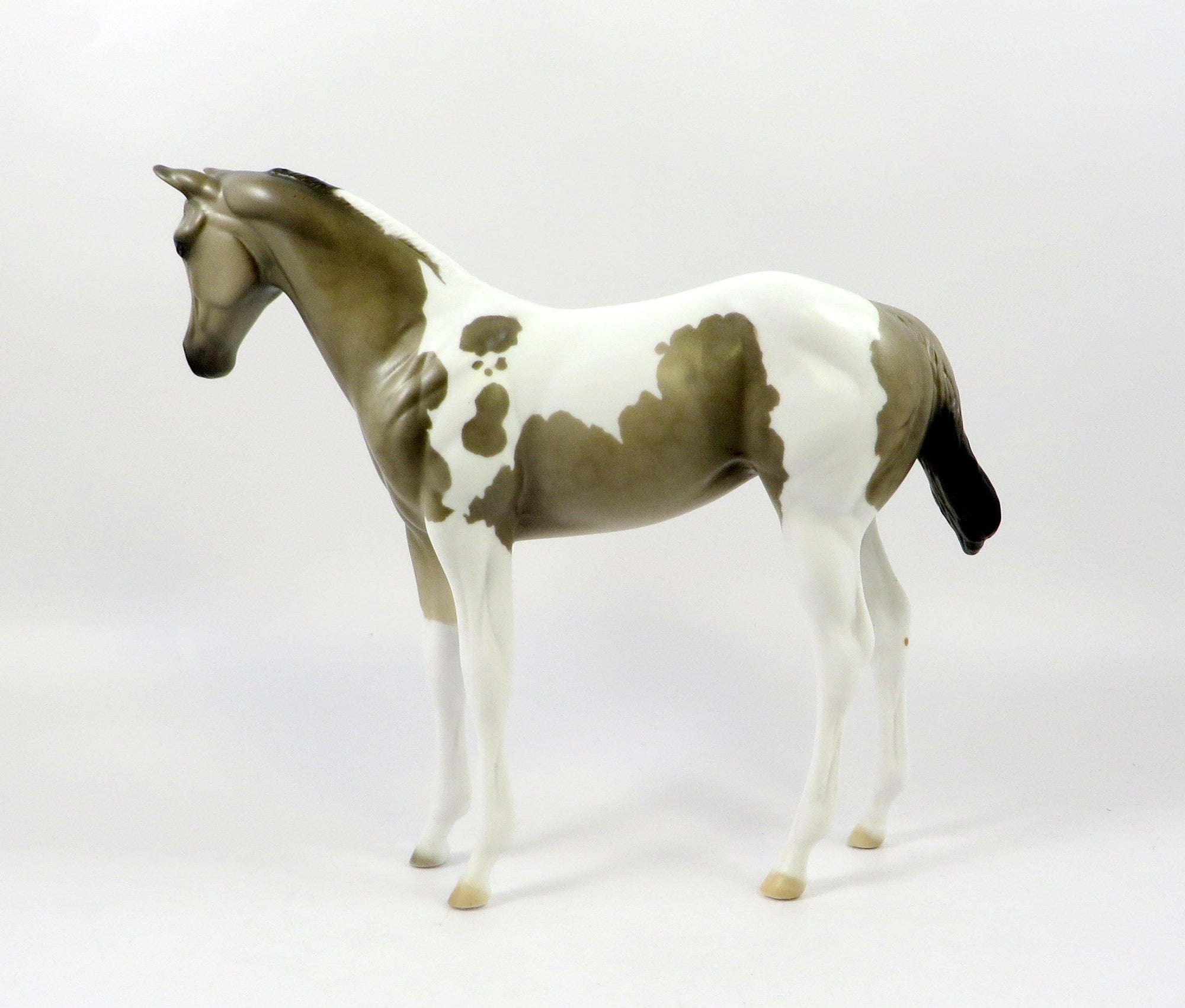 GEVE-OOAK GRULLA PAINT WEANLING MODEL HORSE EQ 19