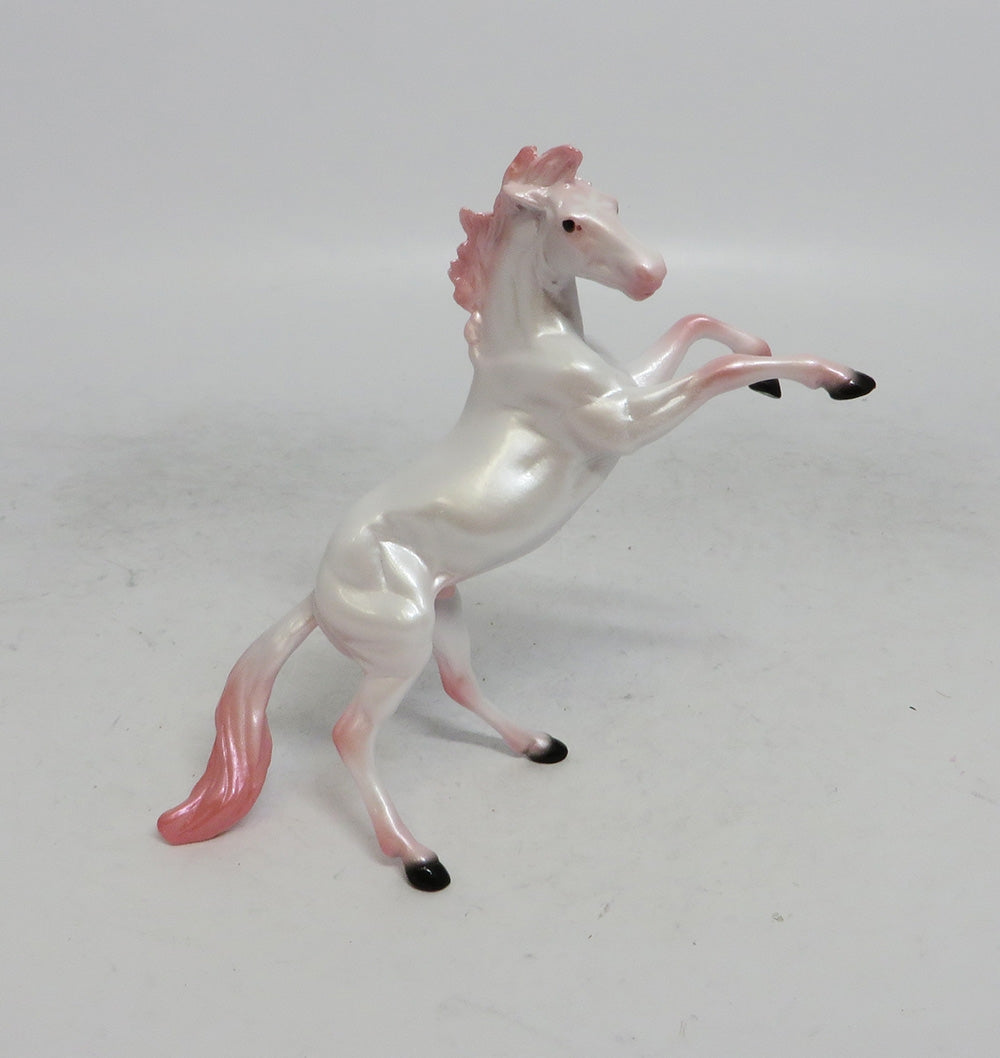 BLIZZARD - OOAK CHRISTMAS DECORATOR WHS 2018