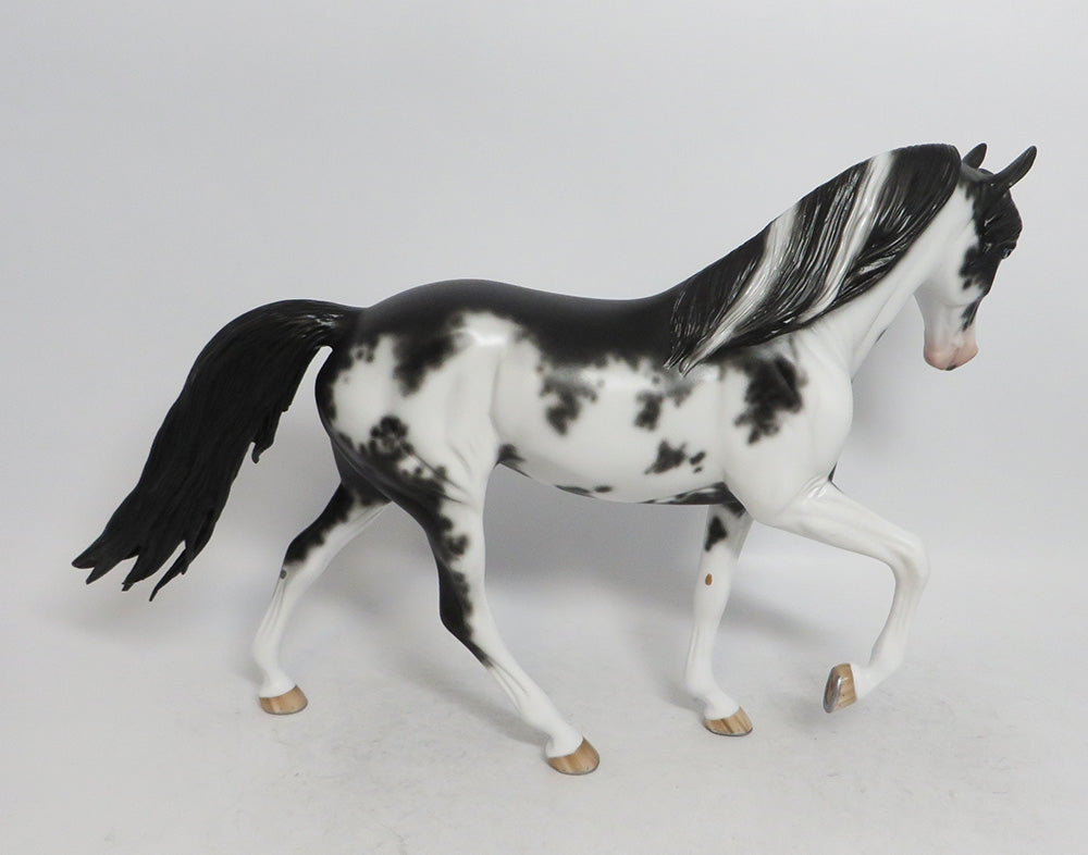BLUE CHRISTMAS-OOAK BLACK SABINO TENNESSEE WALKER MODEL HORSE BY SHERYL LEISURE