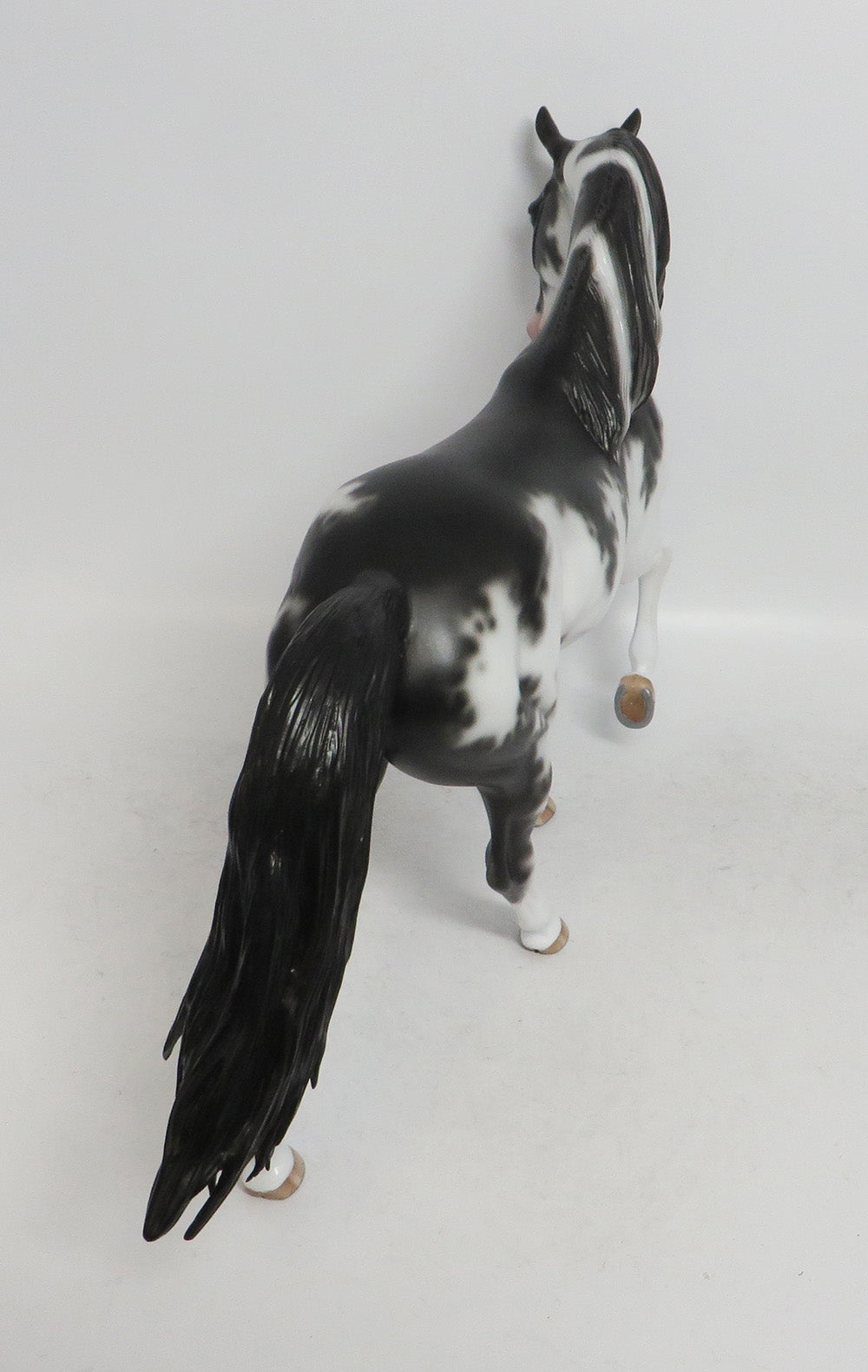 BLUE CHRISTMAS-OOAK BLACK SABINO TENNESSEE WALKER MODEL HORSE BY SHERYL LEISURE