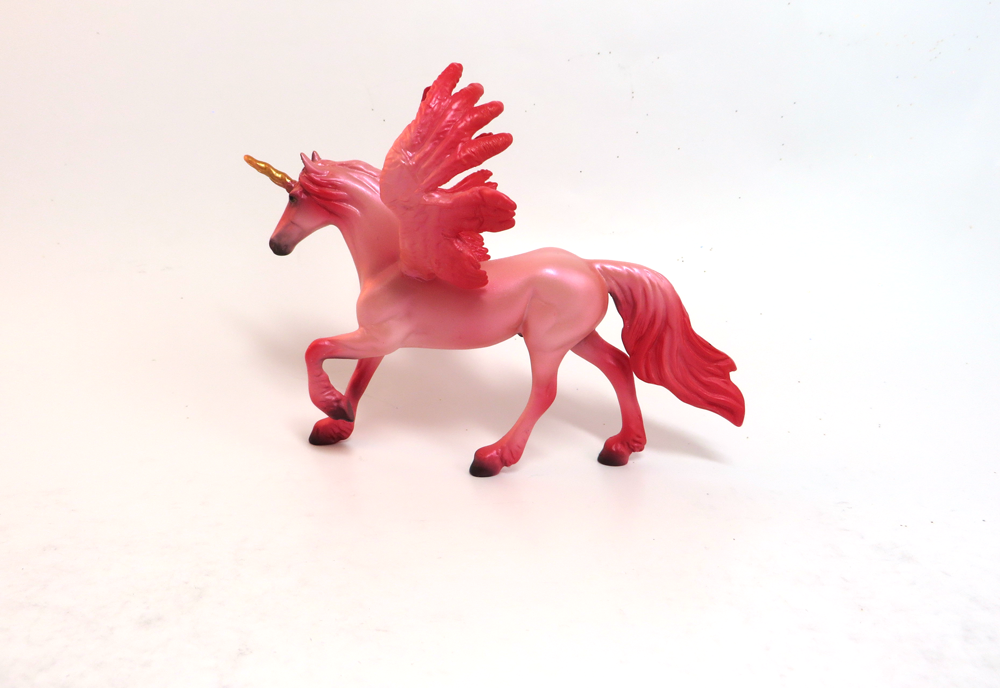 CUPIDS CRUSH- OOAK PEGACHIP VALENTINE DECORATOR PINK AND RED GOLD HORN--SB19