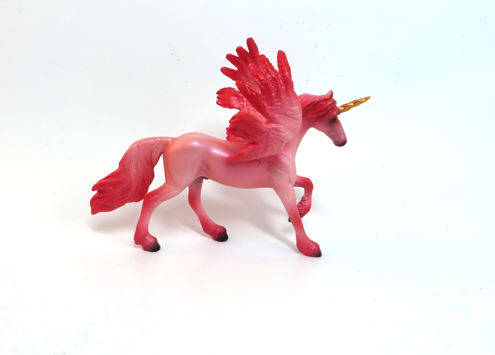 CUPIDS CRUSH- OOAK PEGACHIP VALENTINE DECORATOR PINK AND RED GOLD HORN--SB19