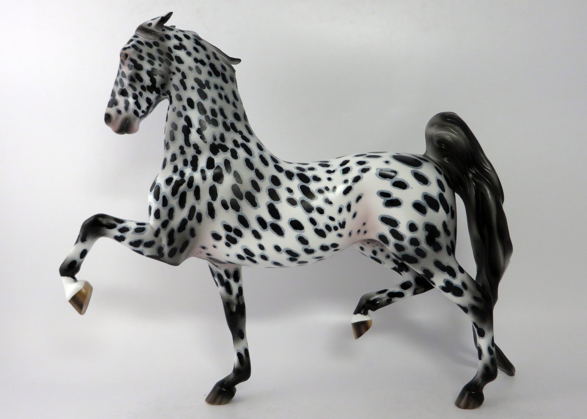 CONFETTI-OOAK LOUD APPALOOSA SADDLEBRED MODEL HORSE EQ 2018