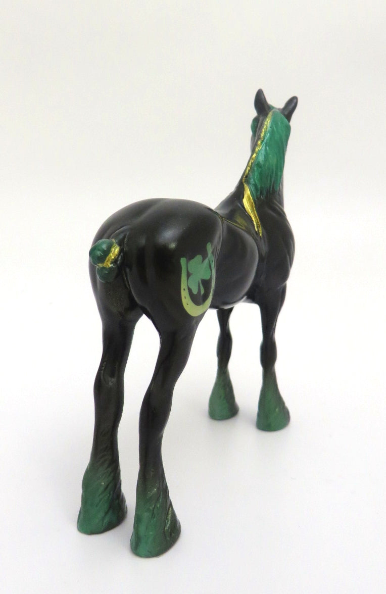 INNIS - OOAK ST. PATRICKS DAY STANDING DRAFT CHIP BY JAS FANNING 3/5/20