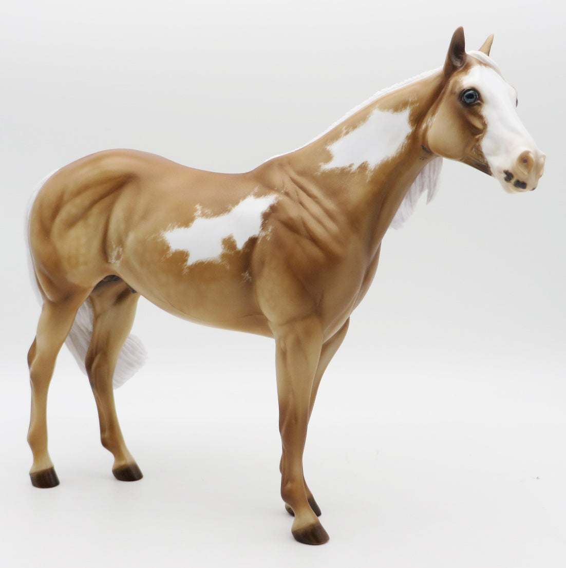 Loomis-OOAK Palomino Tobiano ISH Painted by Julie Keim MM 21