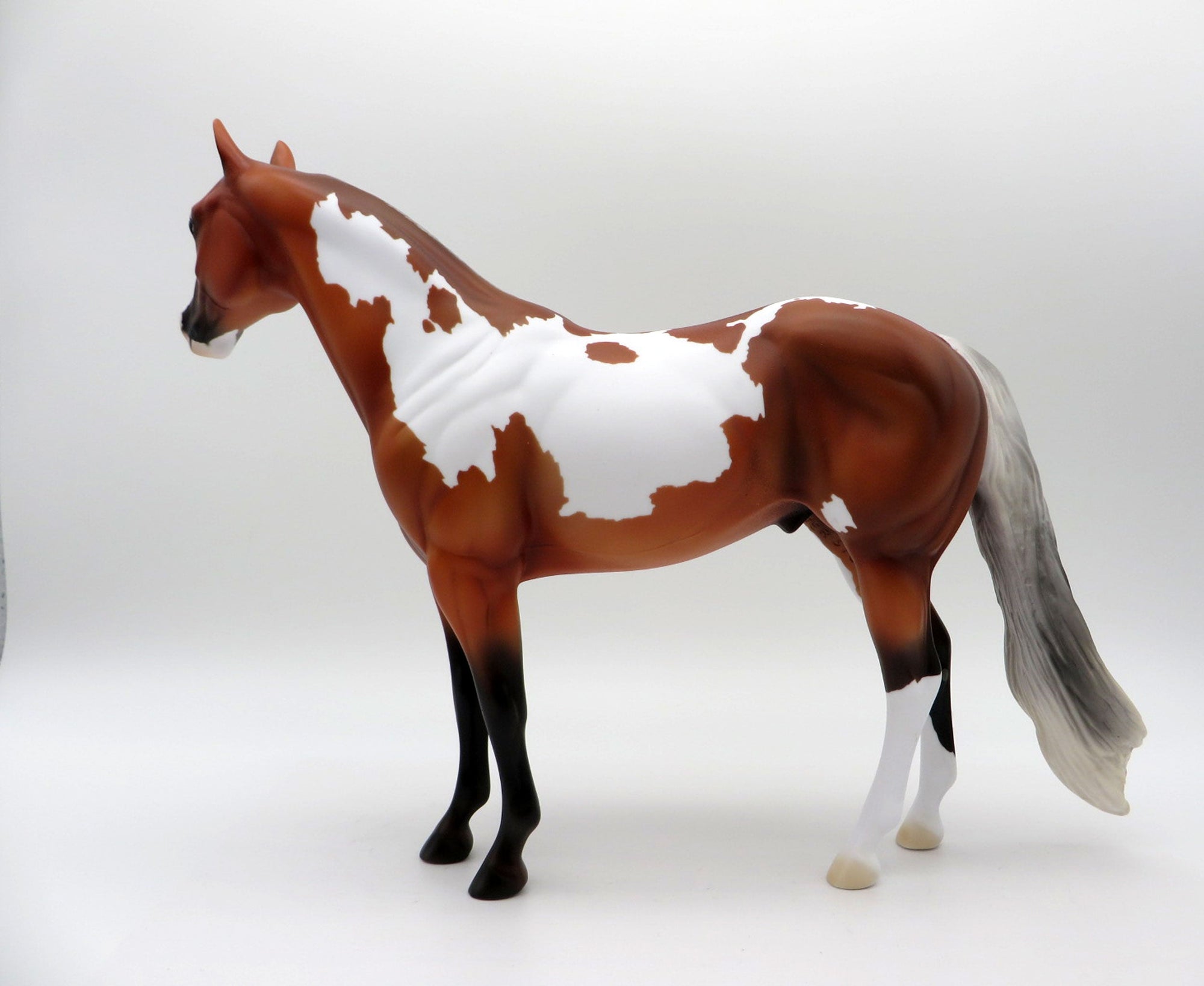 Lyra-OOAK Paint ISH SHCF 2021