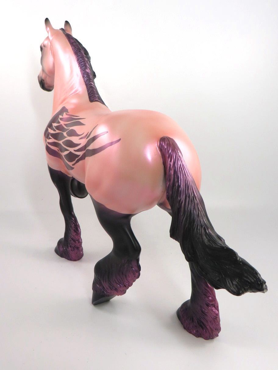 MOJO-OOAK PINK DECO TROTTING DRAFTER SUPERBOWL 2020