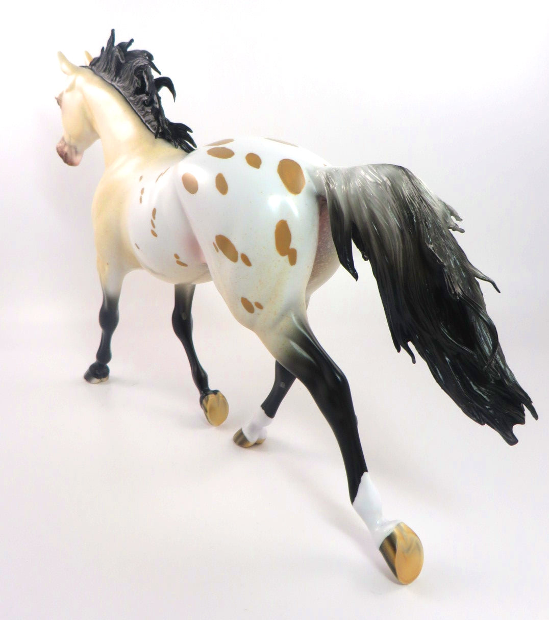 WOODEN SOLDIER-LE-14 BUCKSKIN APPY PALOUSE MODEL HORSE BY AUDREY DIXON WHS19