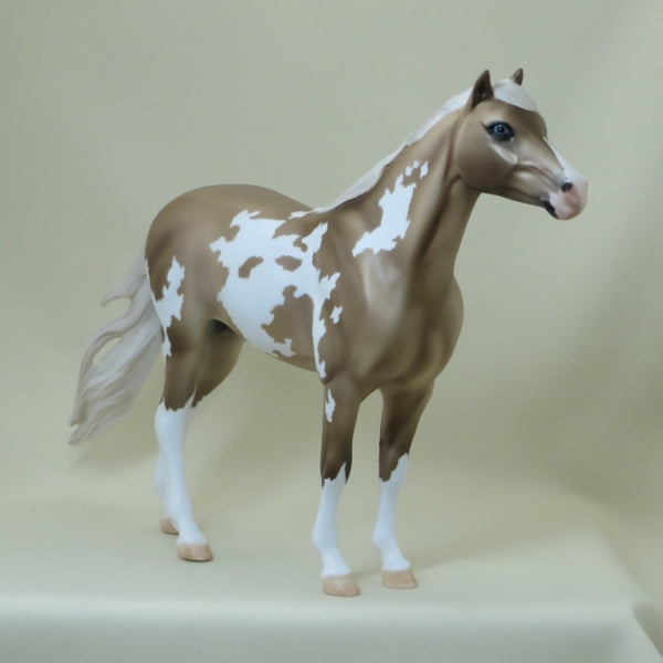 FOND DU LOC - Sooty Buckskin Paint Mustang Model Horse - LE 14 -  4/15