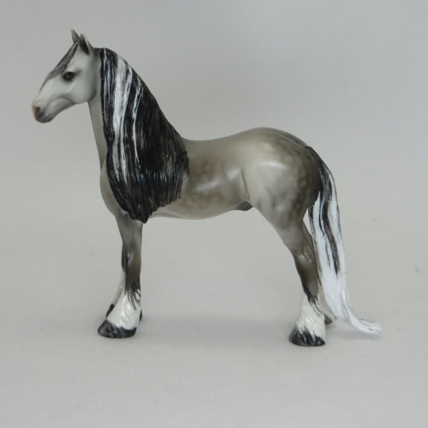 C & G (CHUCKLE AND GRIN) - OOAK Dapple Gray Chip Model Horse Drafter 2/15