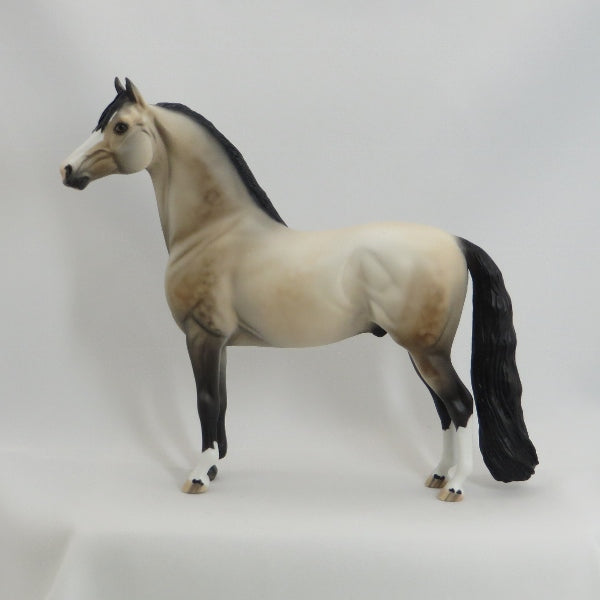 HONEYVILLE - OOAK Dapple Buckskin Long Mane Morgan 4/15